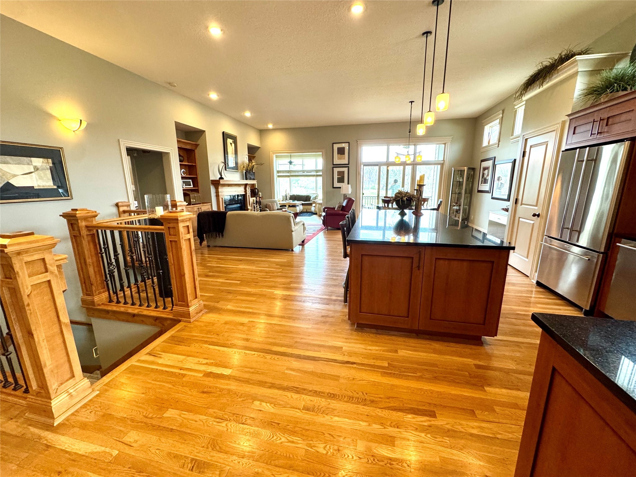 1176 Glen Oaks Drive, West Des Moines, Iowa image 6