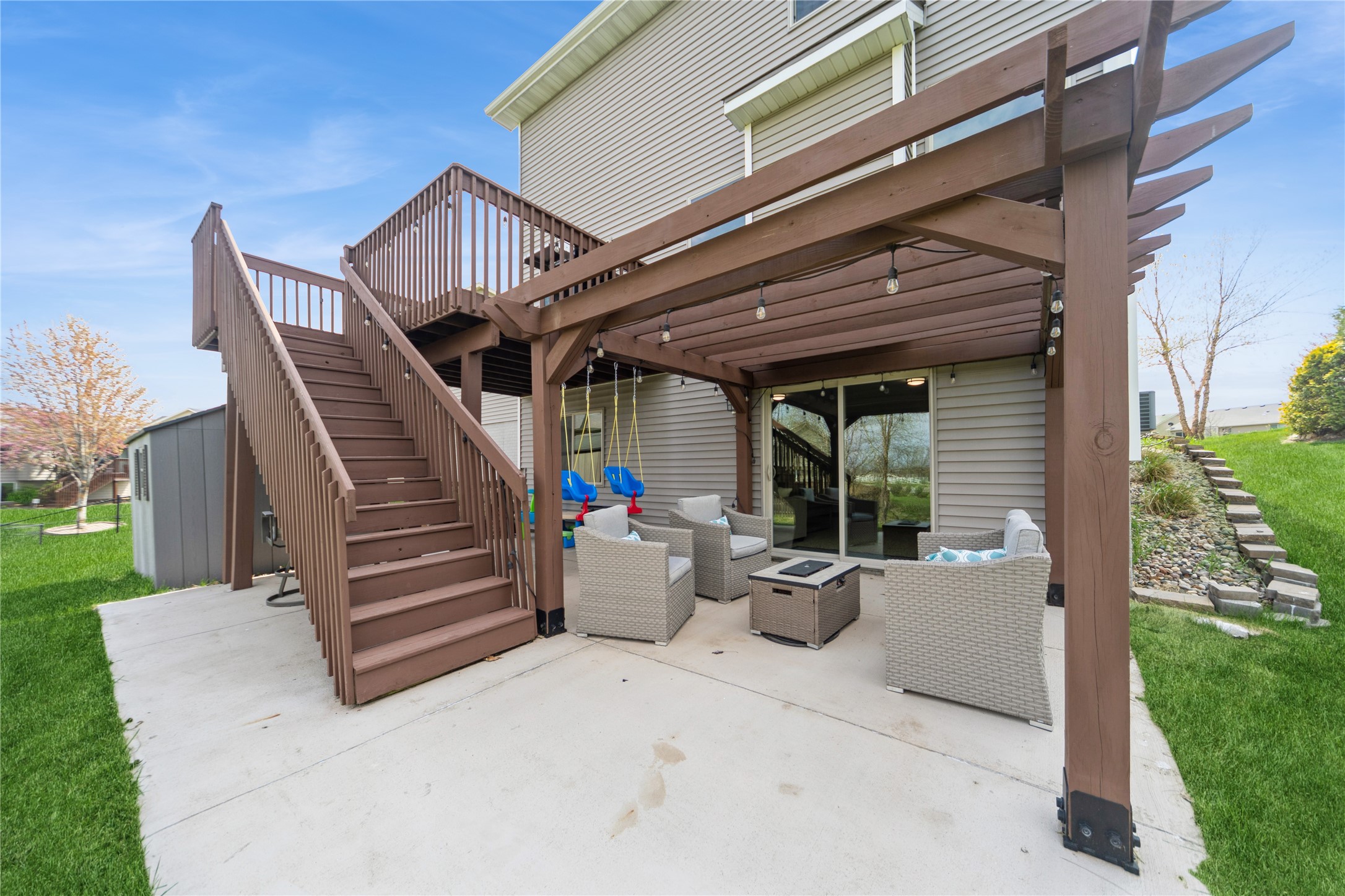 16201 Monroe Court, Urbandale, Iowa image 19