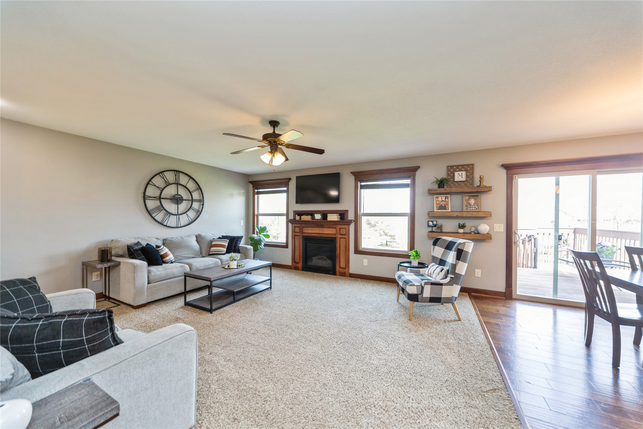 16201 Monroe Court, Urbandale, Iowa image 2