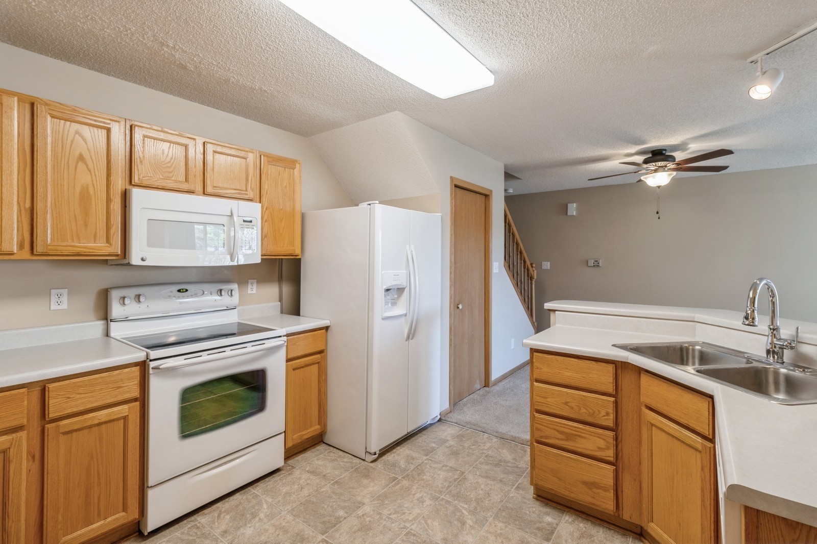 2253 Grand Avenue #5, West Des Moines, Iowa image 6