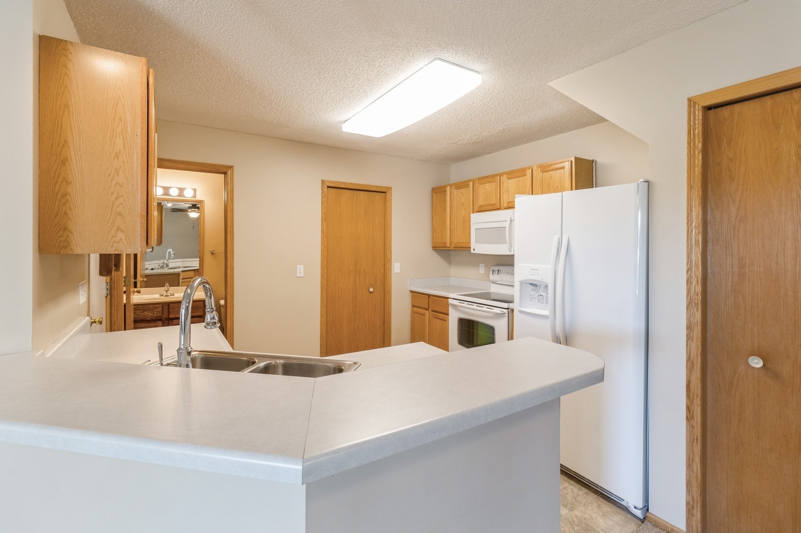 2253 Grand Avenue #5, West Des Moines, Iowa image 5