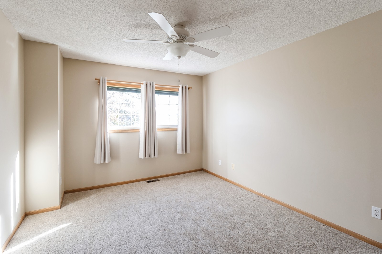 2253 Grand Avenue #5, West Des Moines, Iowa image 8