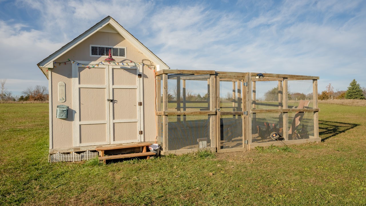 17076 Mourning Dove Drive, Earlham, Iowa image 31