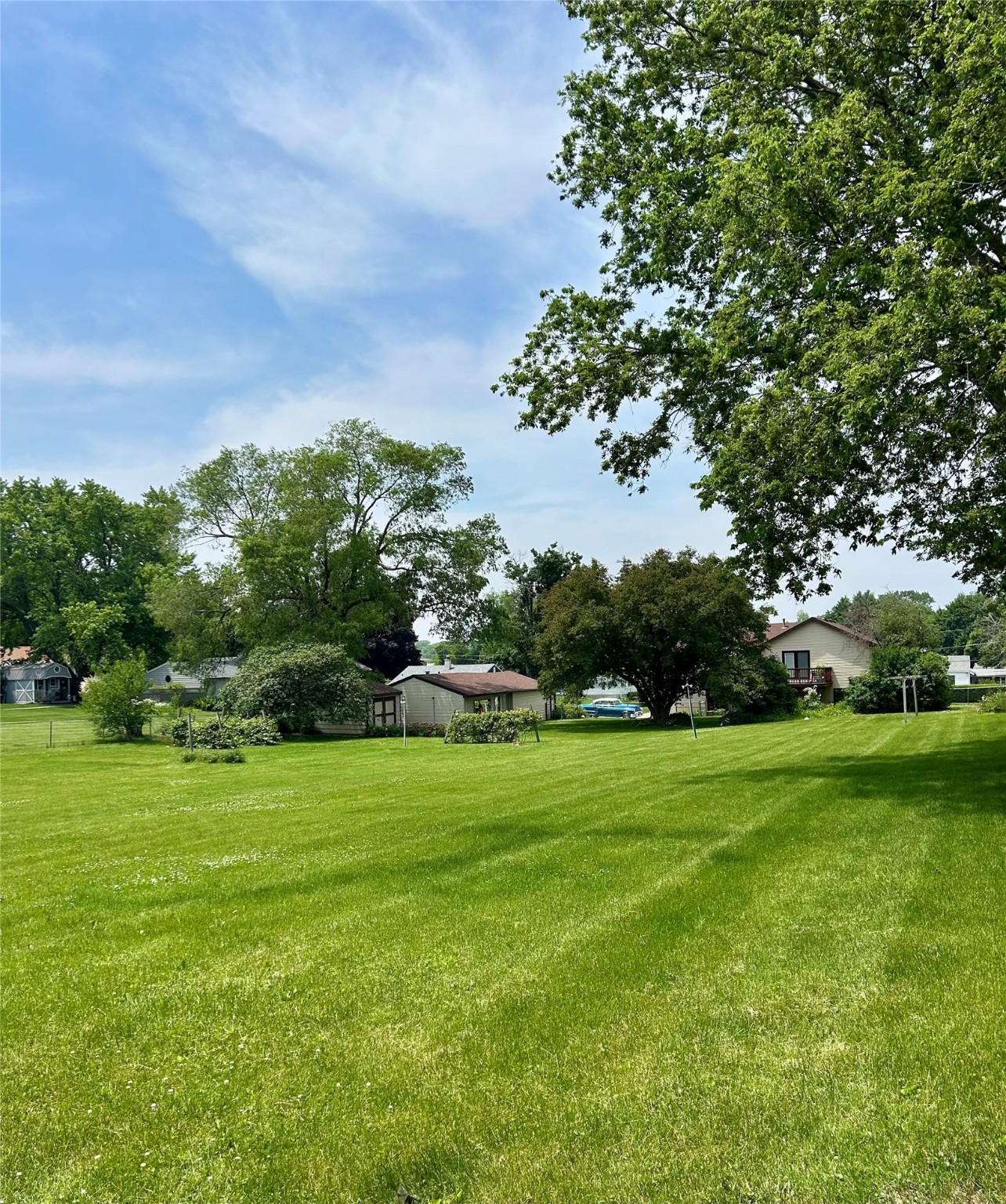 324 E 14th Street, Newton, Iowa image 12