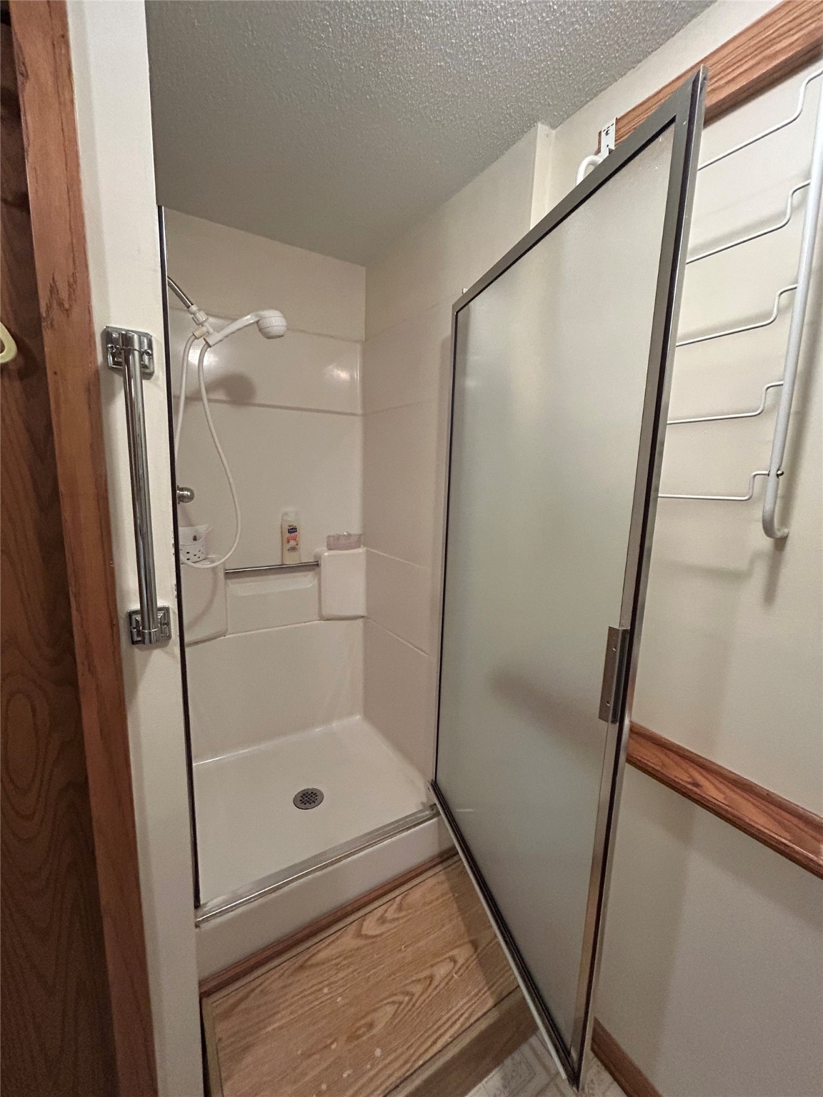 324 E 14th Street, Newton, Iowa image 18
