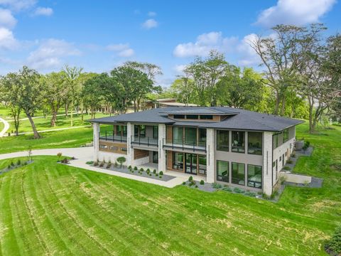 1576 S Stonewood Drive West Des Moines IA 50266