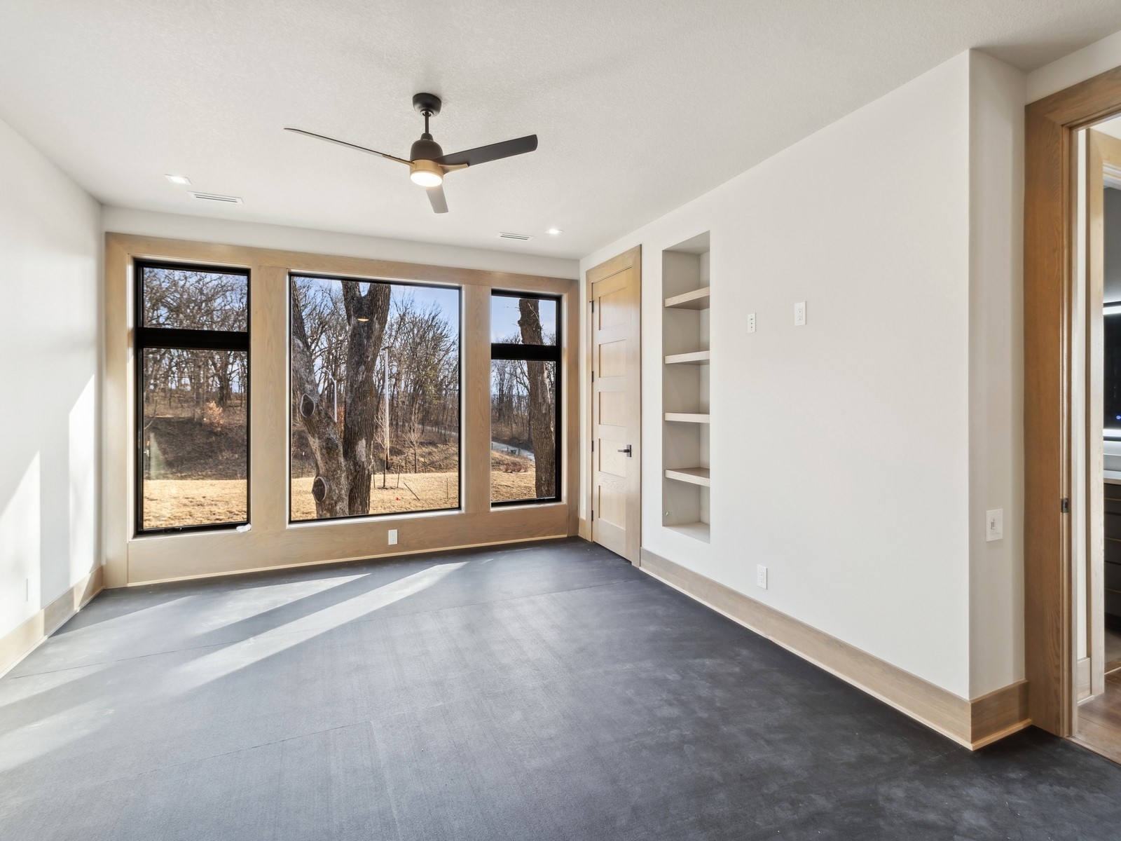 1576 S Stonewood Drive, West Des Moines, Iowa image 25