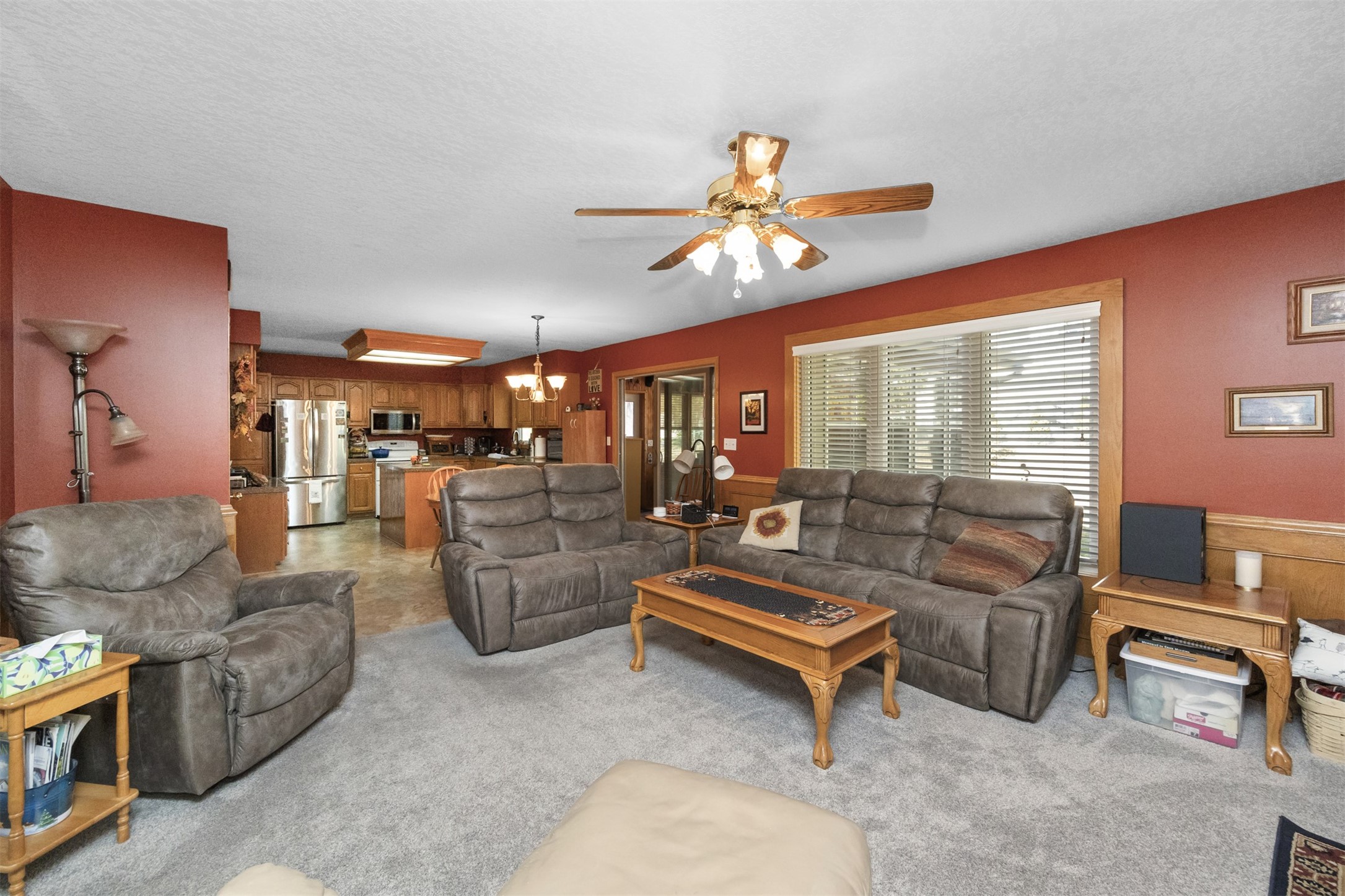 5909 Brookview Drive, West Des Moines, Iowa image 12