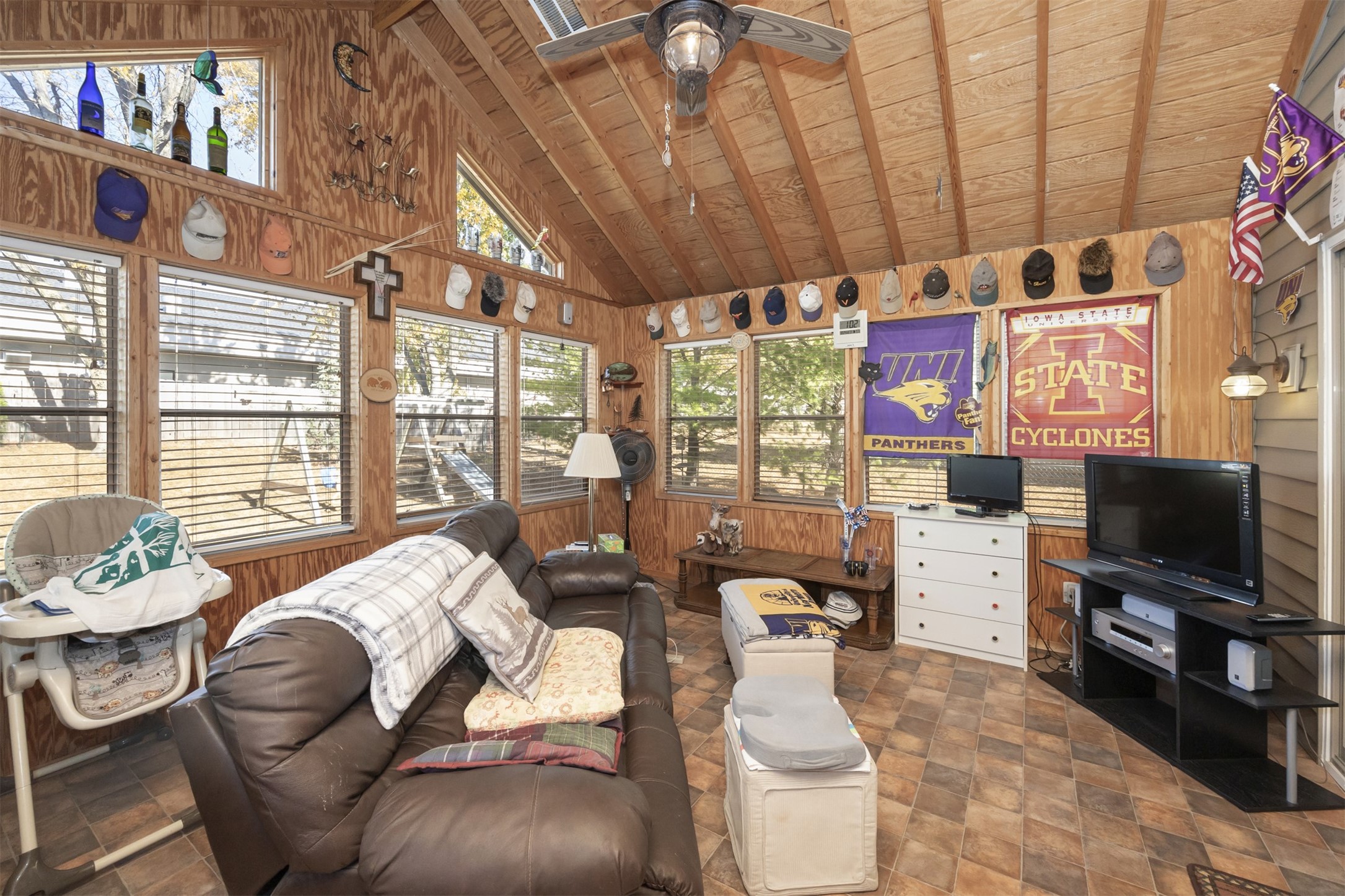 5909 Brookview Drive, West Des Moines, Iowa image 18