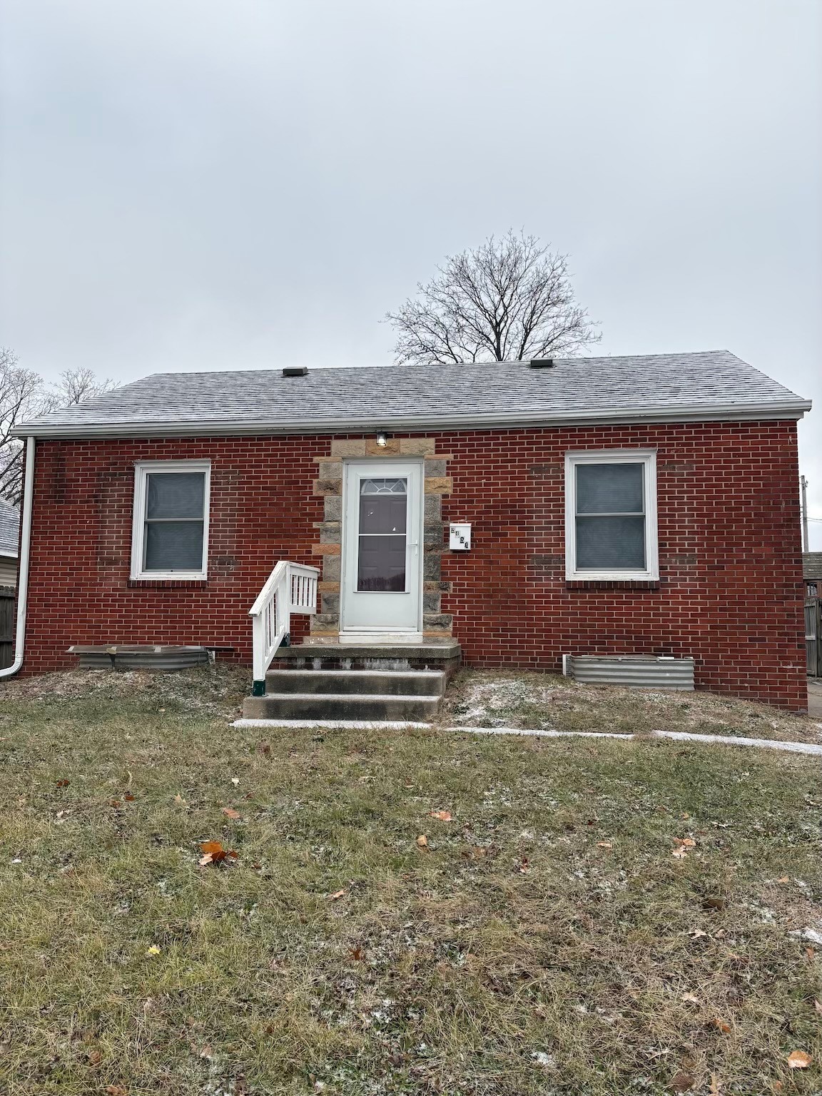 2421 E Walnut Street, Des Moines, Iowa image 1