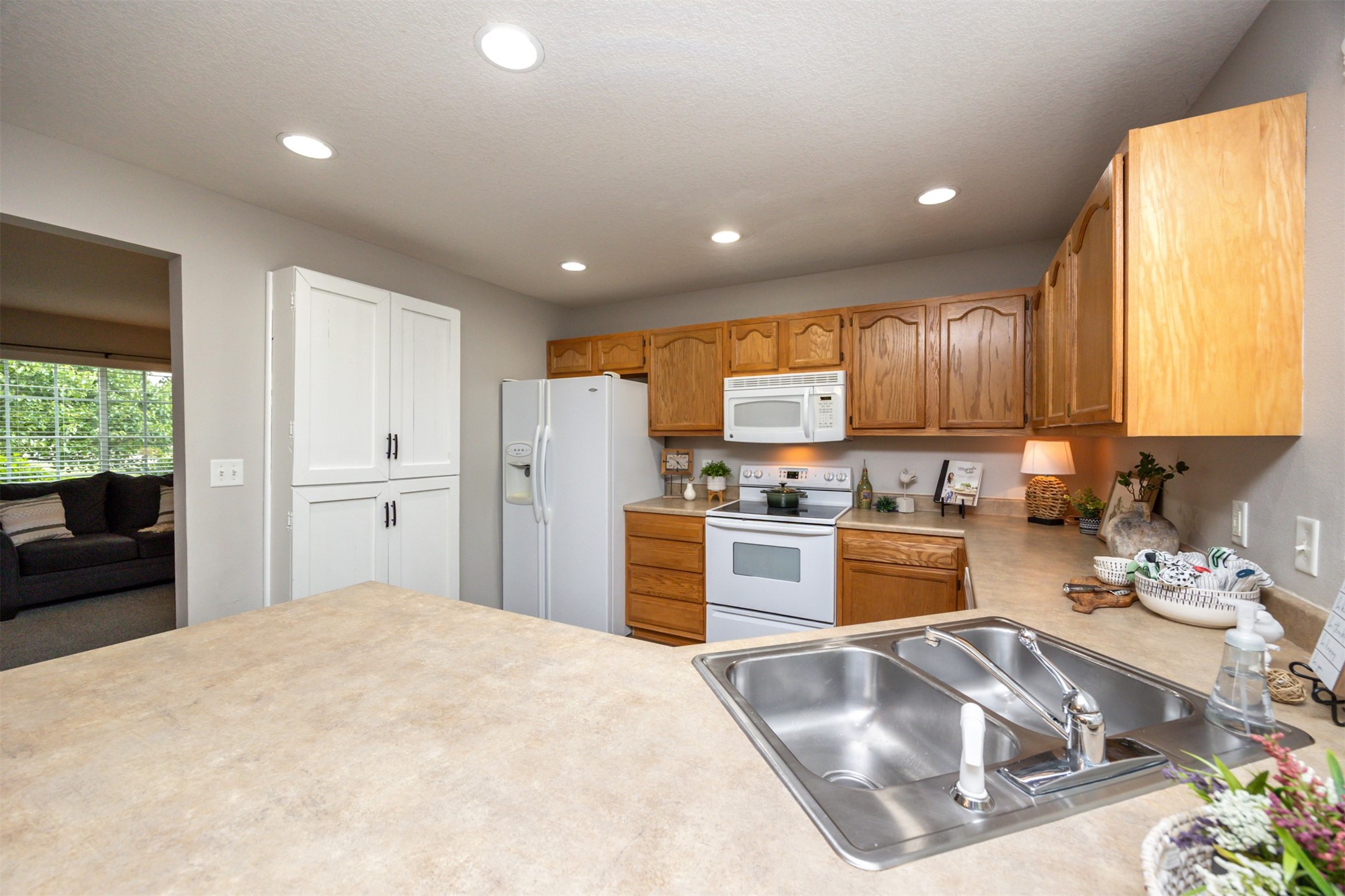 800 SE Parker Drive, Waukee, Iowa image 18
