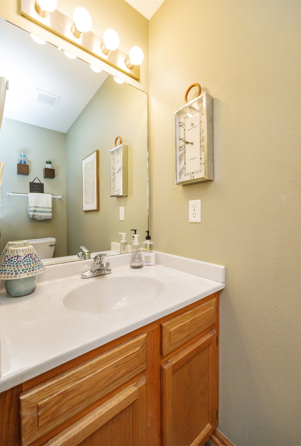 800 SE Parker Drive, Waukee, Iowa image 21