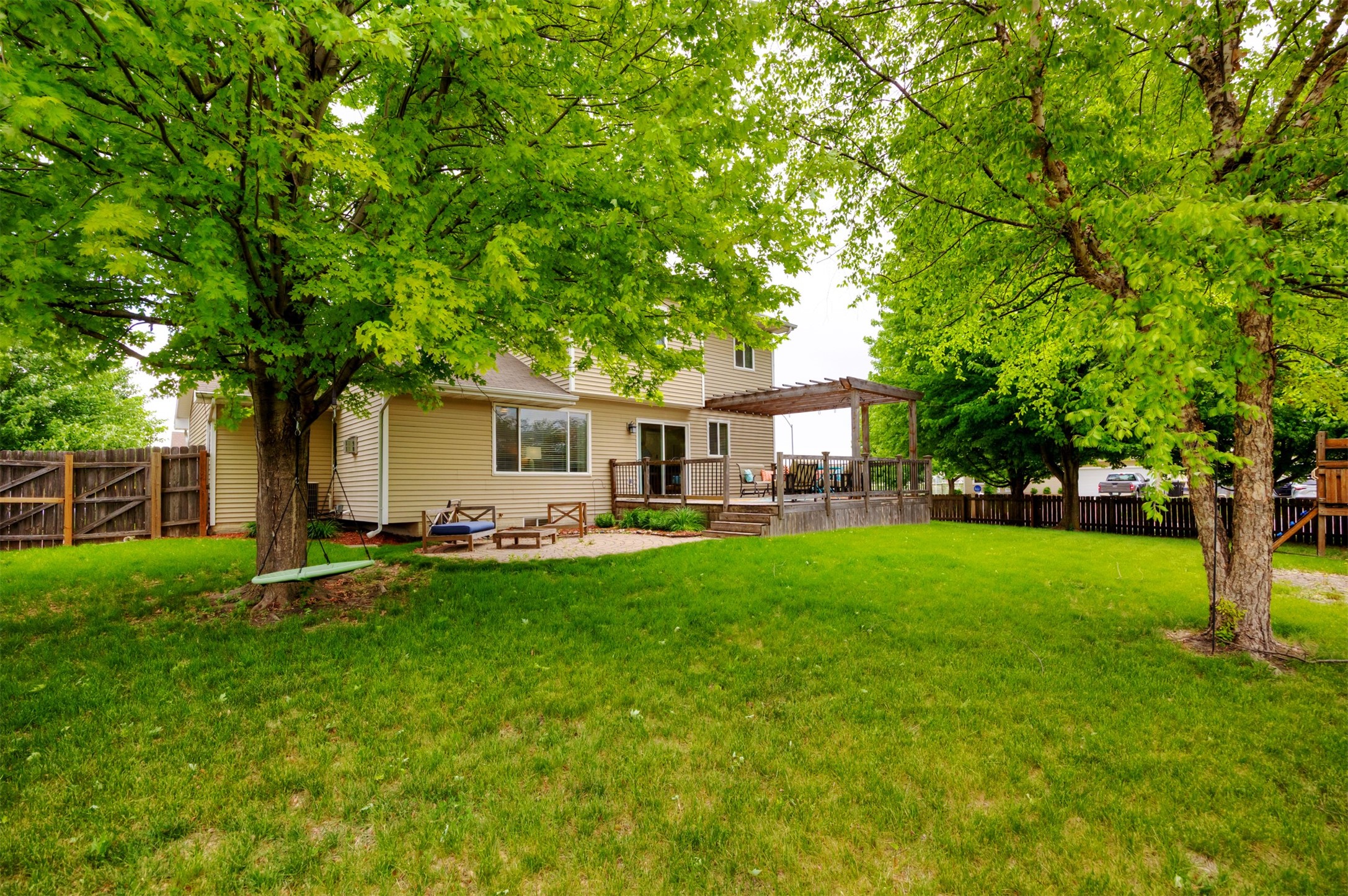 800 SE Parker Drive, Waukee, Iowa image 3