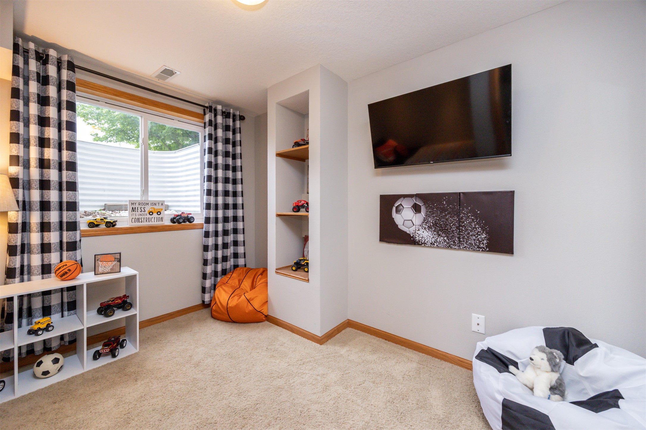 800 SE Parker Drive, Waukee, Iowa image 32
