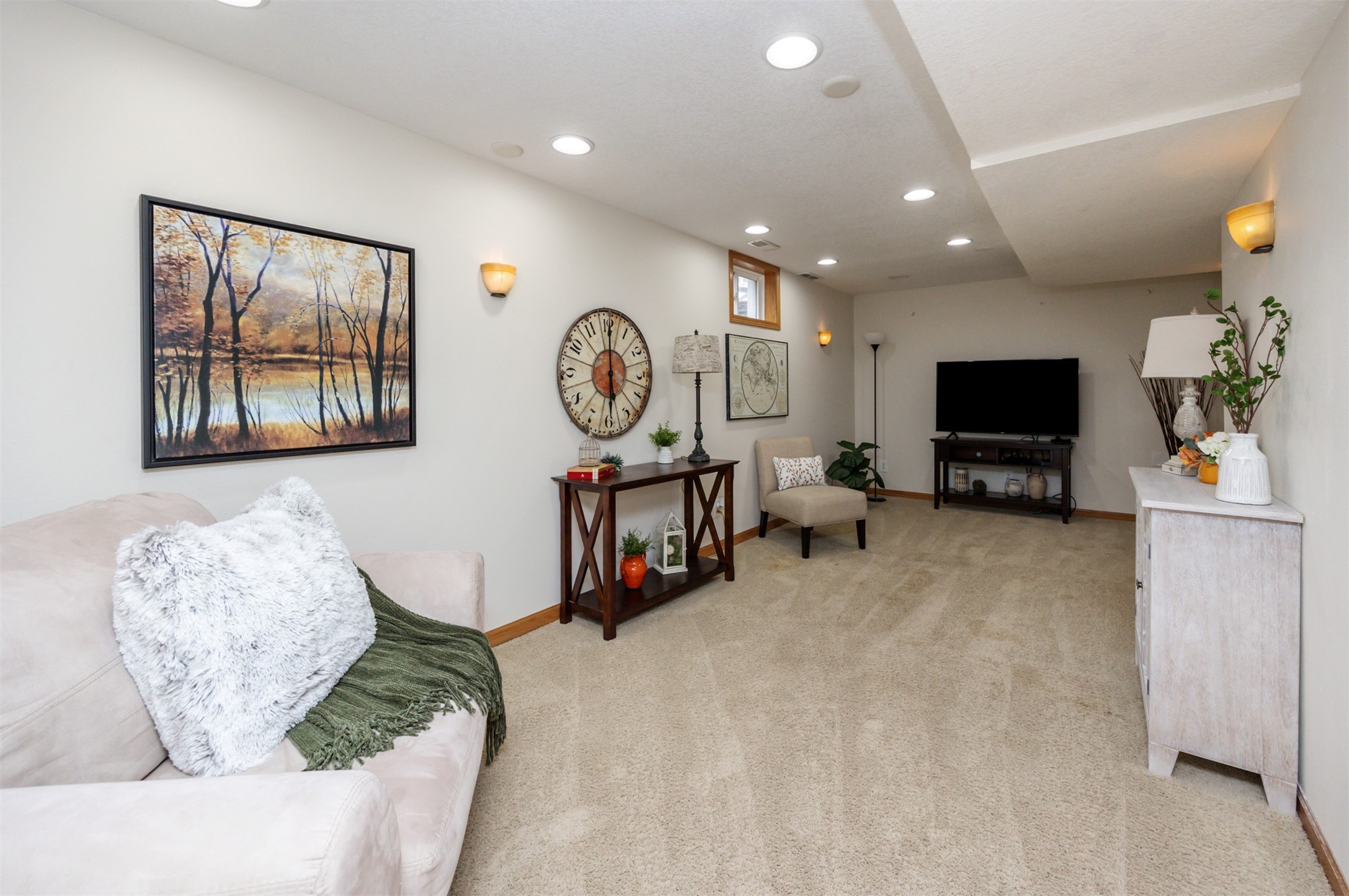 800 SE Parker Drive, Waukee, Iowa image 30