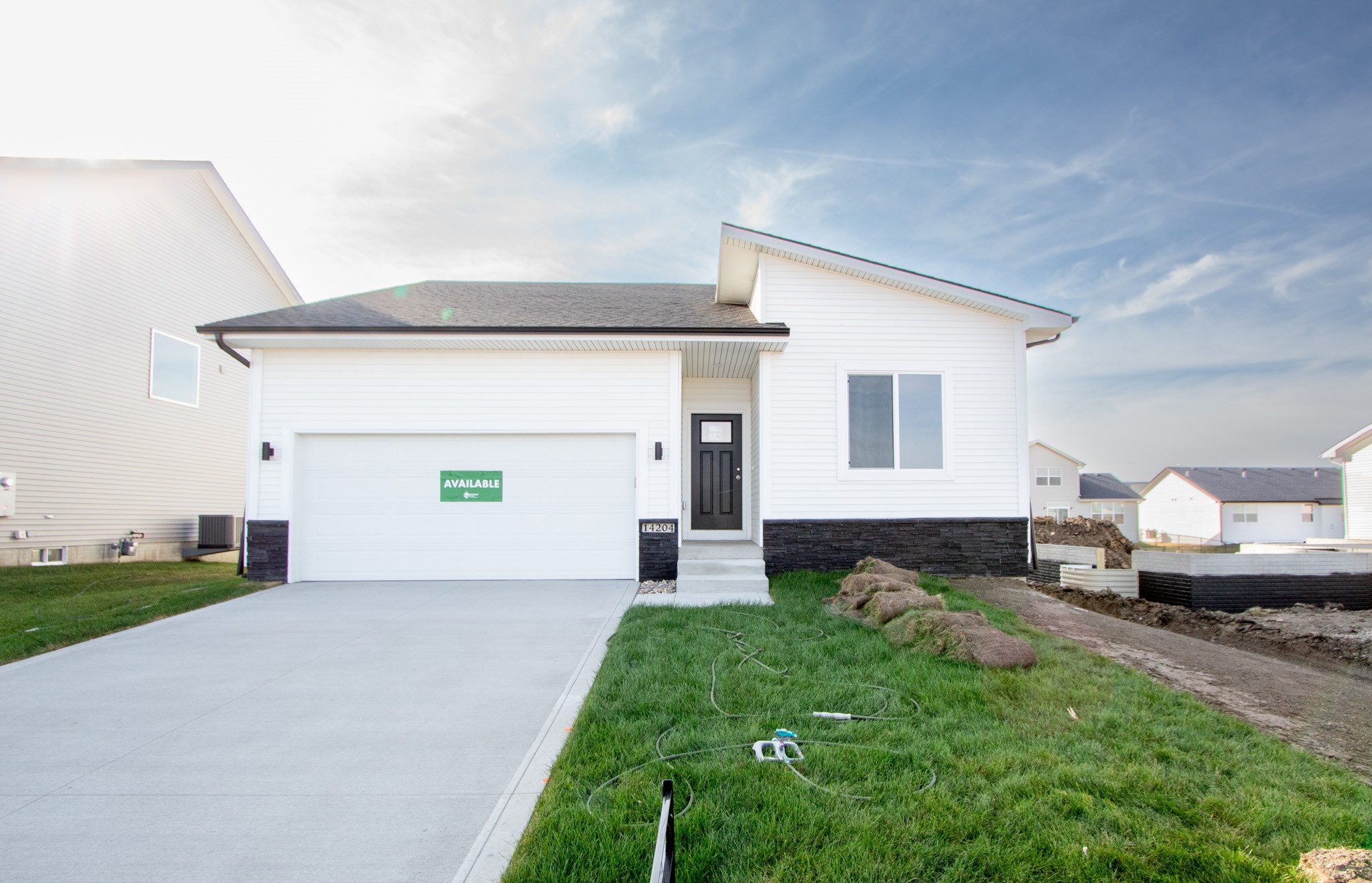 14204 Northpark Drive, Urbandale, Iowa image 1