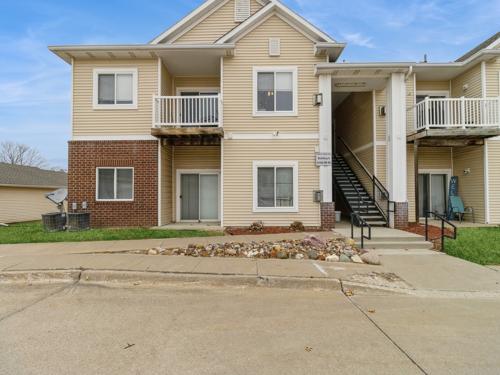 2323 E Porter Avenue #94, Des Moines, Iowa image 1