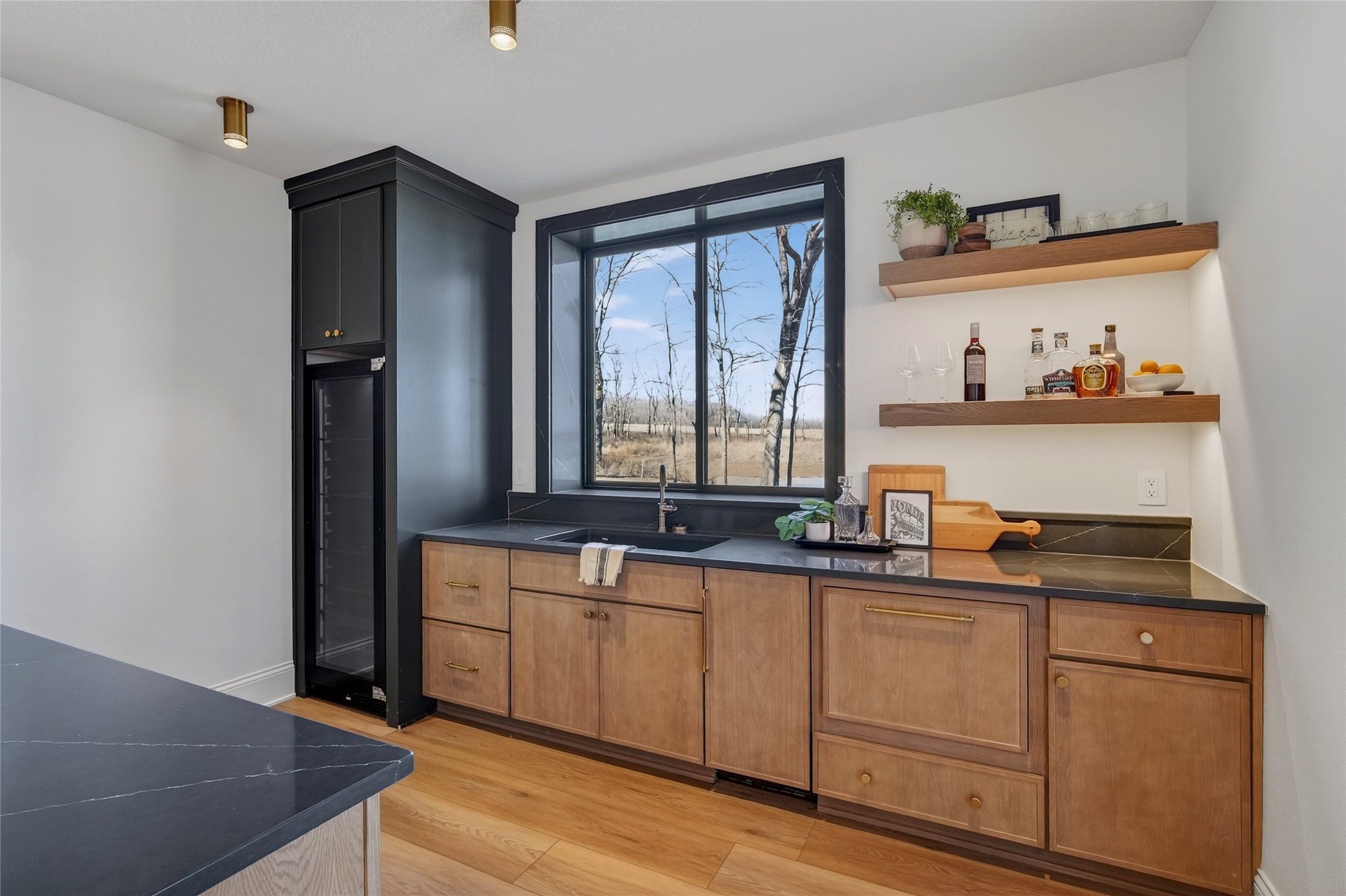 West Des Moines, Iowa, 50266, United States, 4 Bedrooms Bedrooms, ,4 BathroomsBathrooms,Residential,Active,2017514