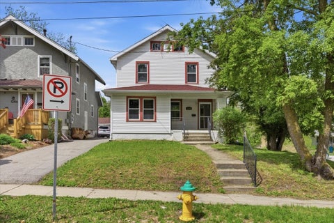 Homes For Sale - 1248 37th Street<br/> Des Moines, IA 50311