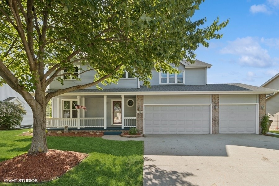 1106 5th Avenue, Altoona, Iowa image 1