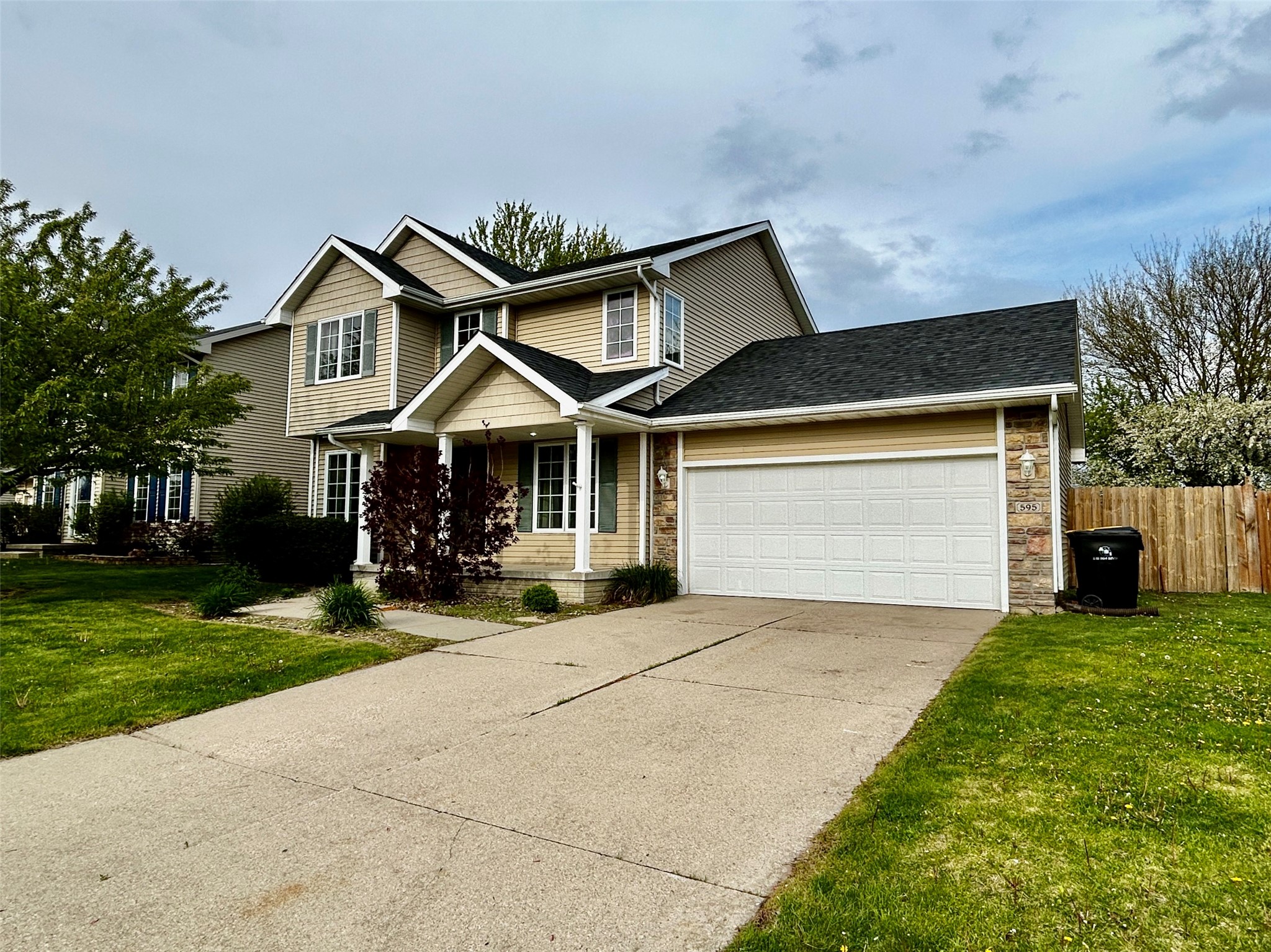 595 SE Cardinal Lane, Waukee, Iowa image 2
