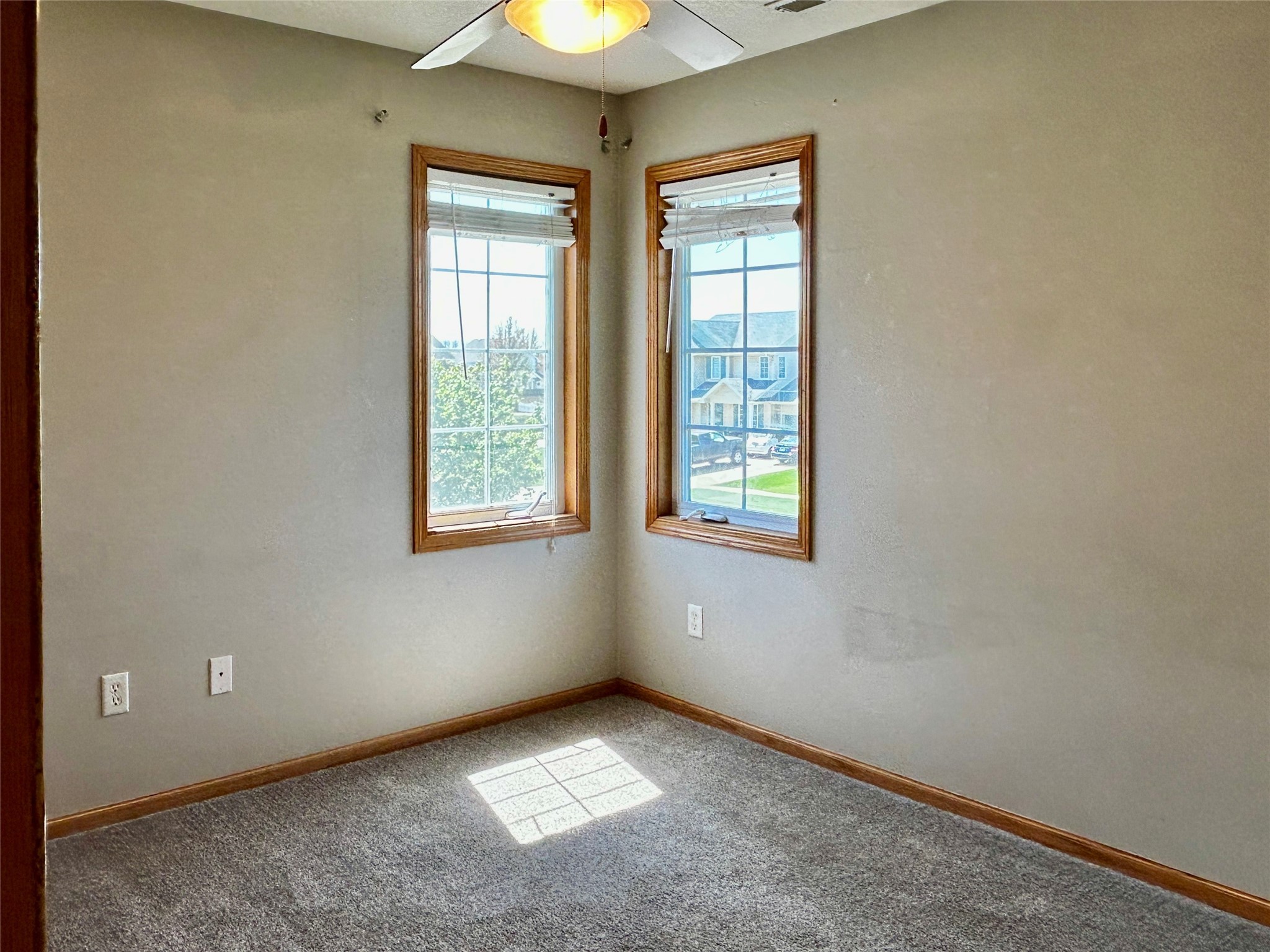 595 SE Cardinal Lane, Waukee, Iowa image 10