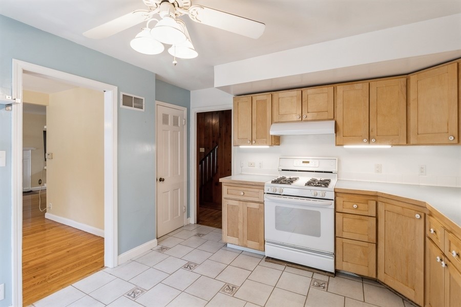 2016 Friley Road, Ames, Iowa image 11
