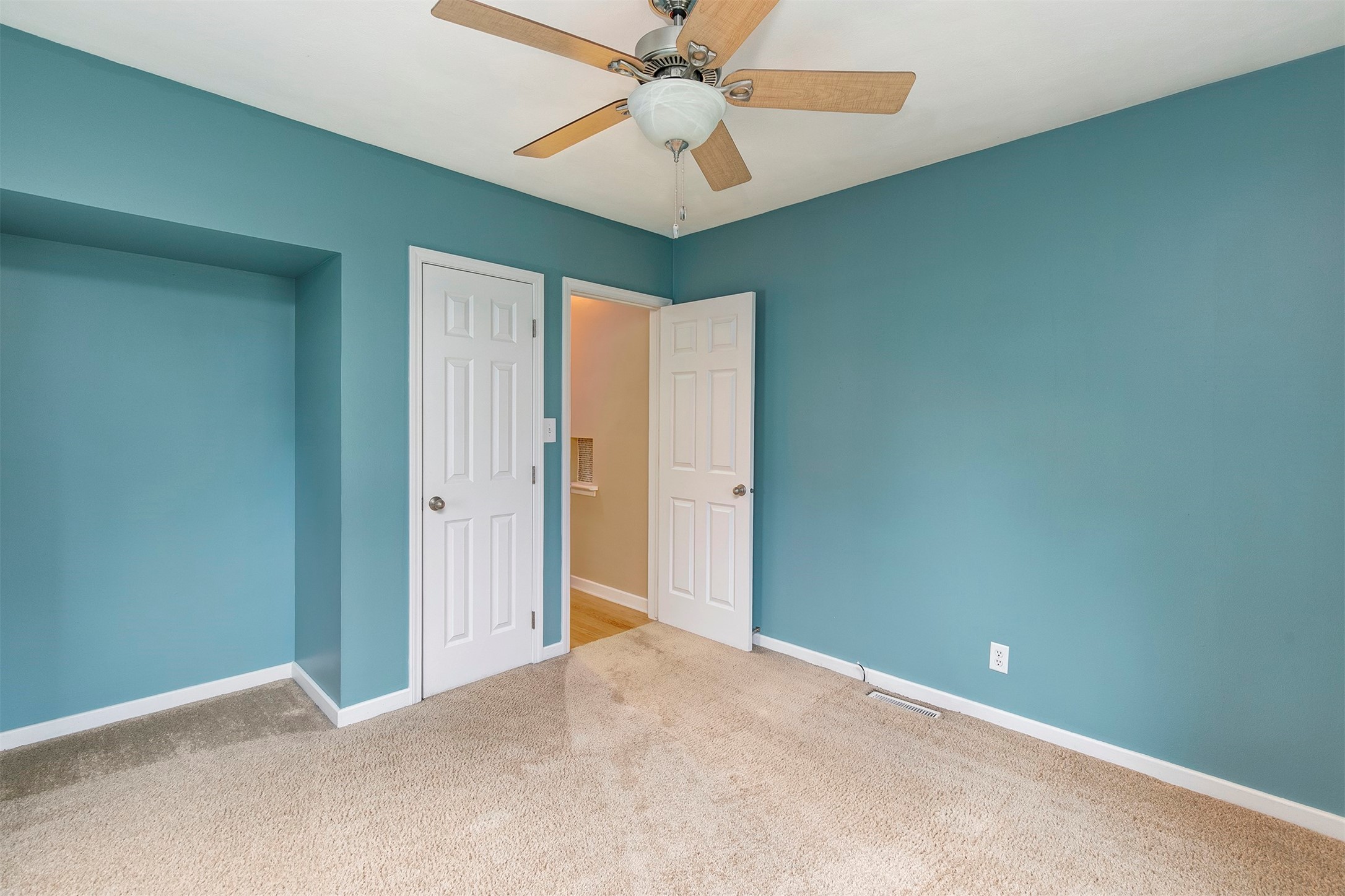 308 18th Place, West Des Moines, Iowa image 8
