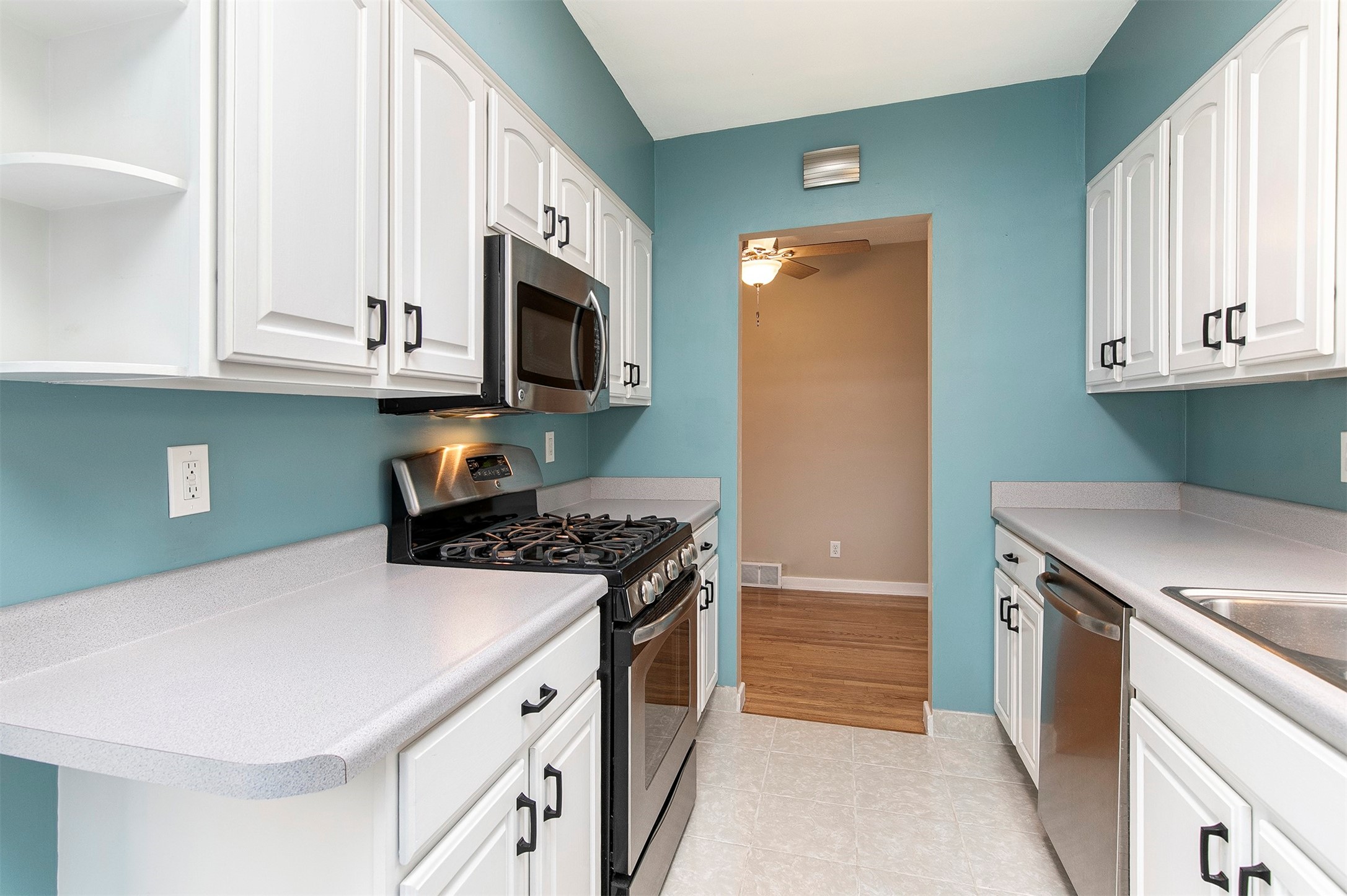 308 18th Place, West Des Moines, Iowa image 15