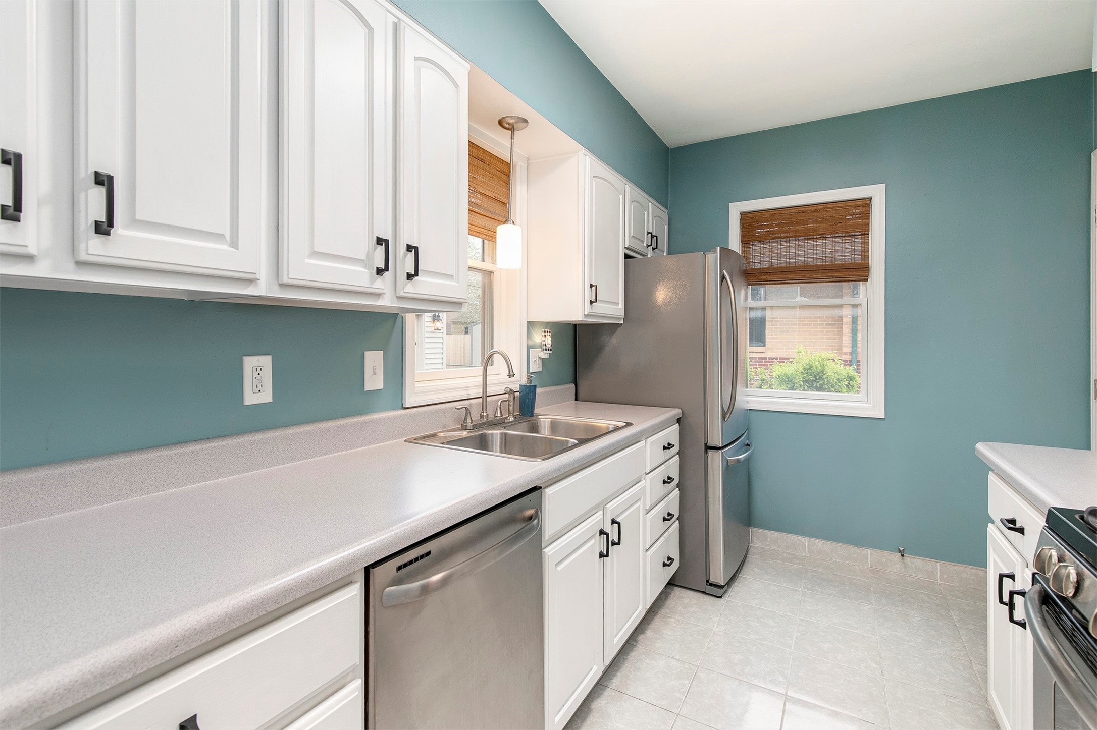 308 18th Place, West Des Moines, Iowa image 13
