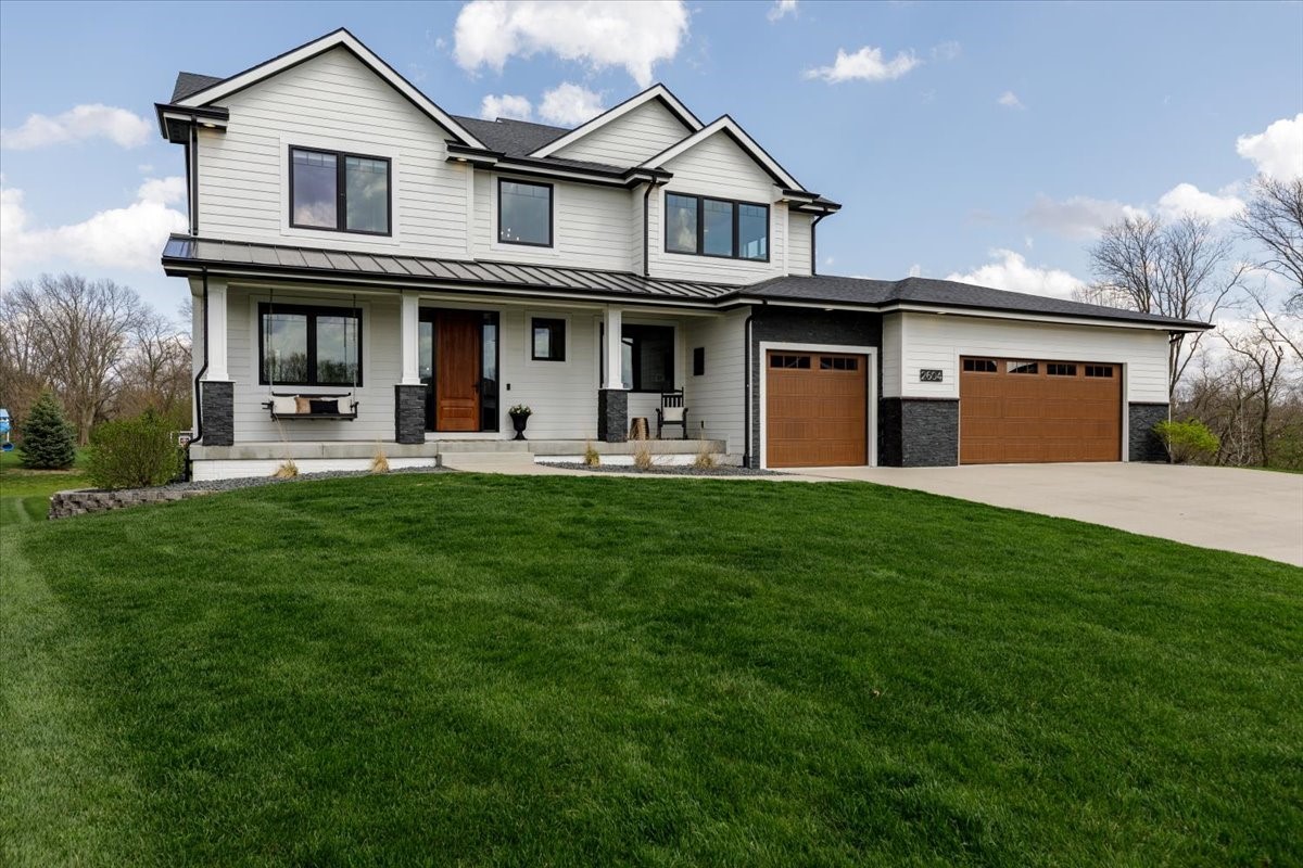 Photo 1 of 35 — 2604 NE 13th Court, Ankeny, IA 50021