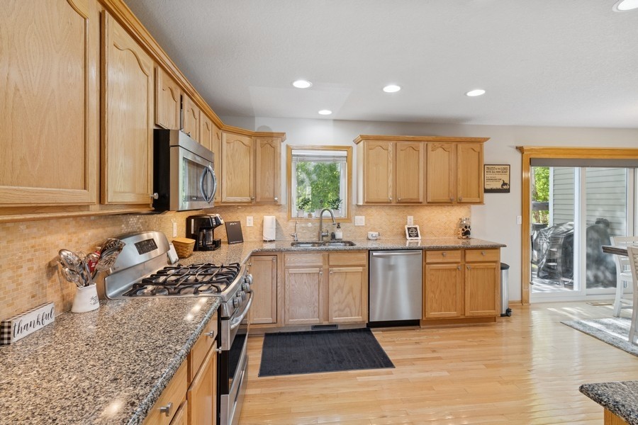 974 78th Place, West Des Moines, Iowa image 7