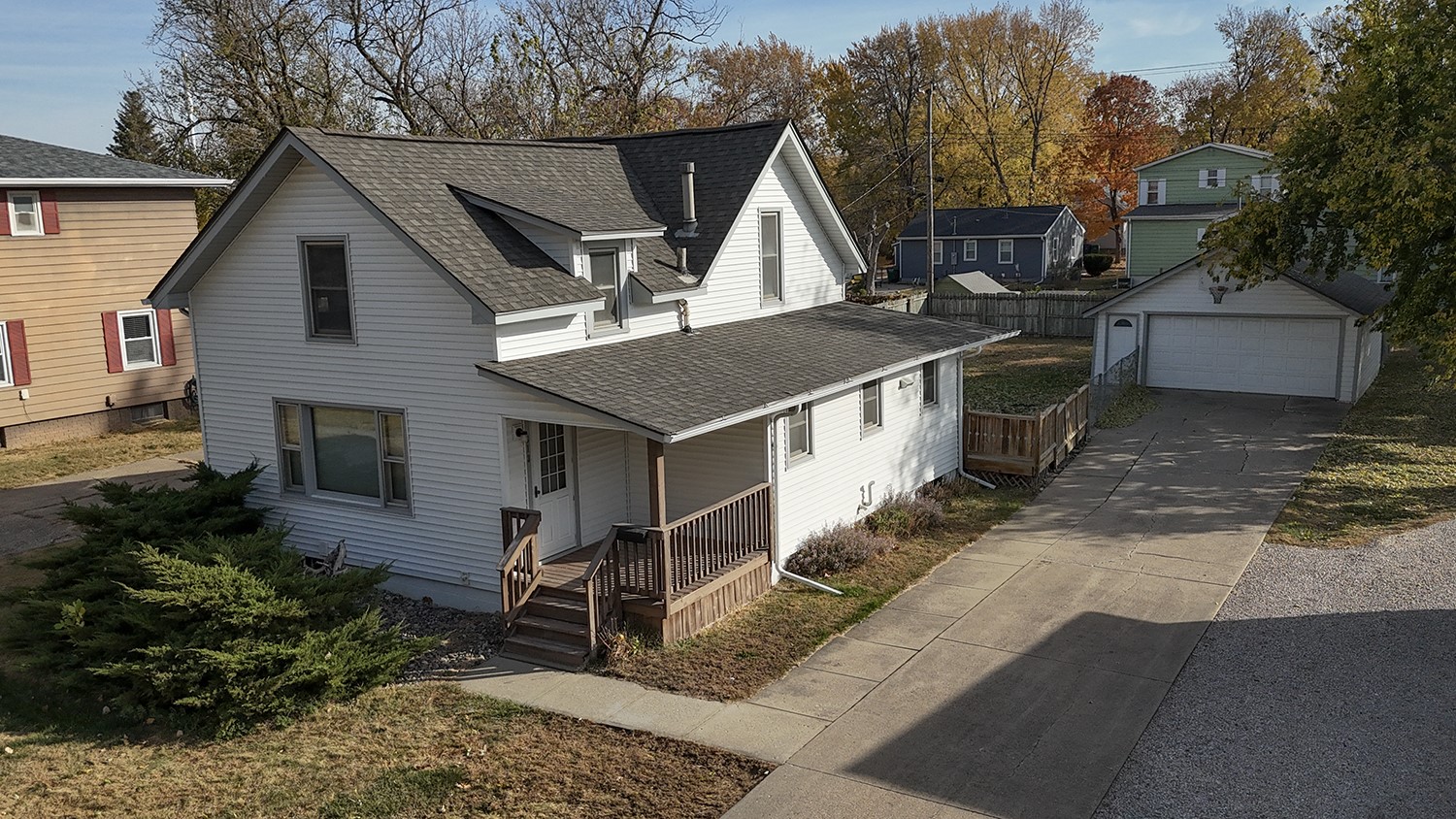 613 SW Cherry Street, Ankeny, Iowa image 2