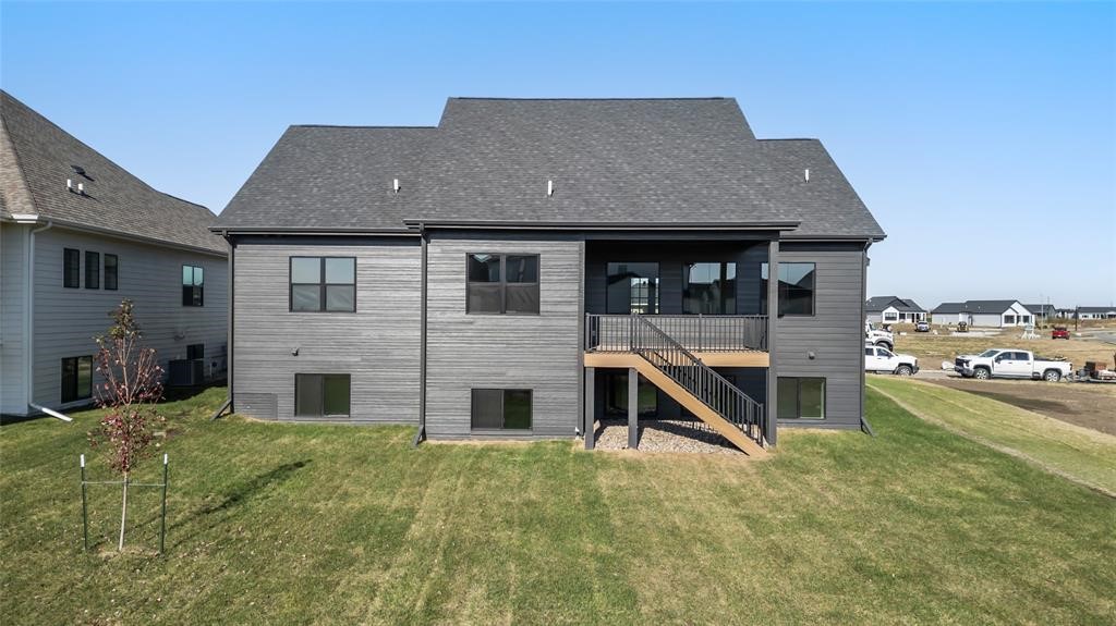 17950 Tanglewood Drive, Clive, Iowa image 26