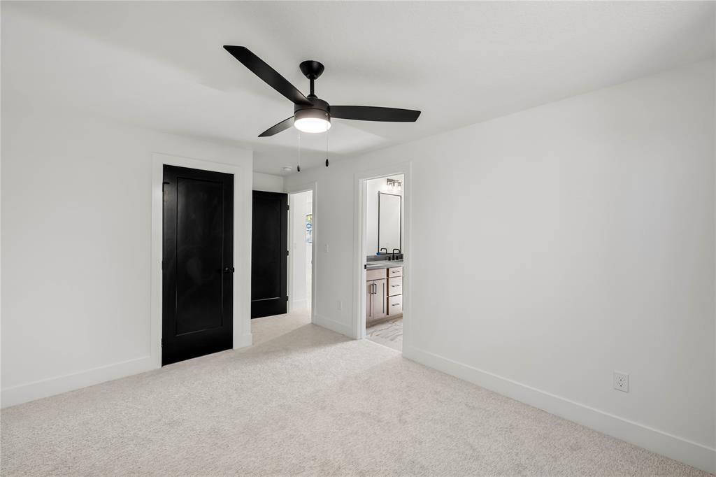 17950 Tanglewood Drive, Clive, Iowa image 24