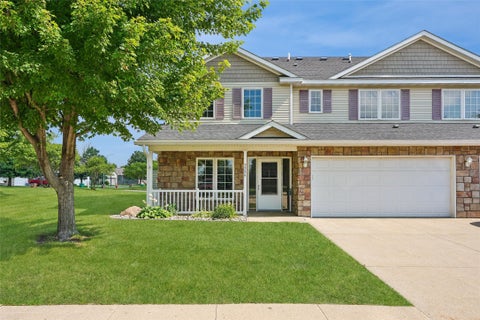 Condo For Sale - 2229 3rd Avenue<br/> Altoona, IA 50009
