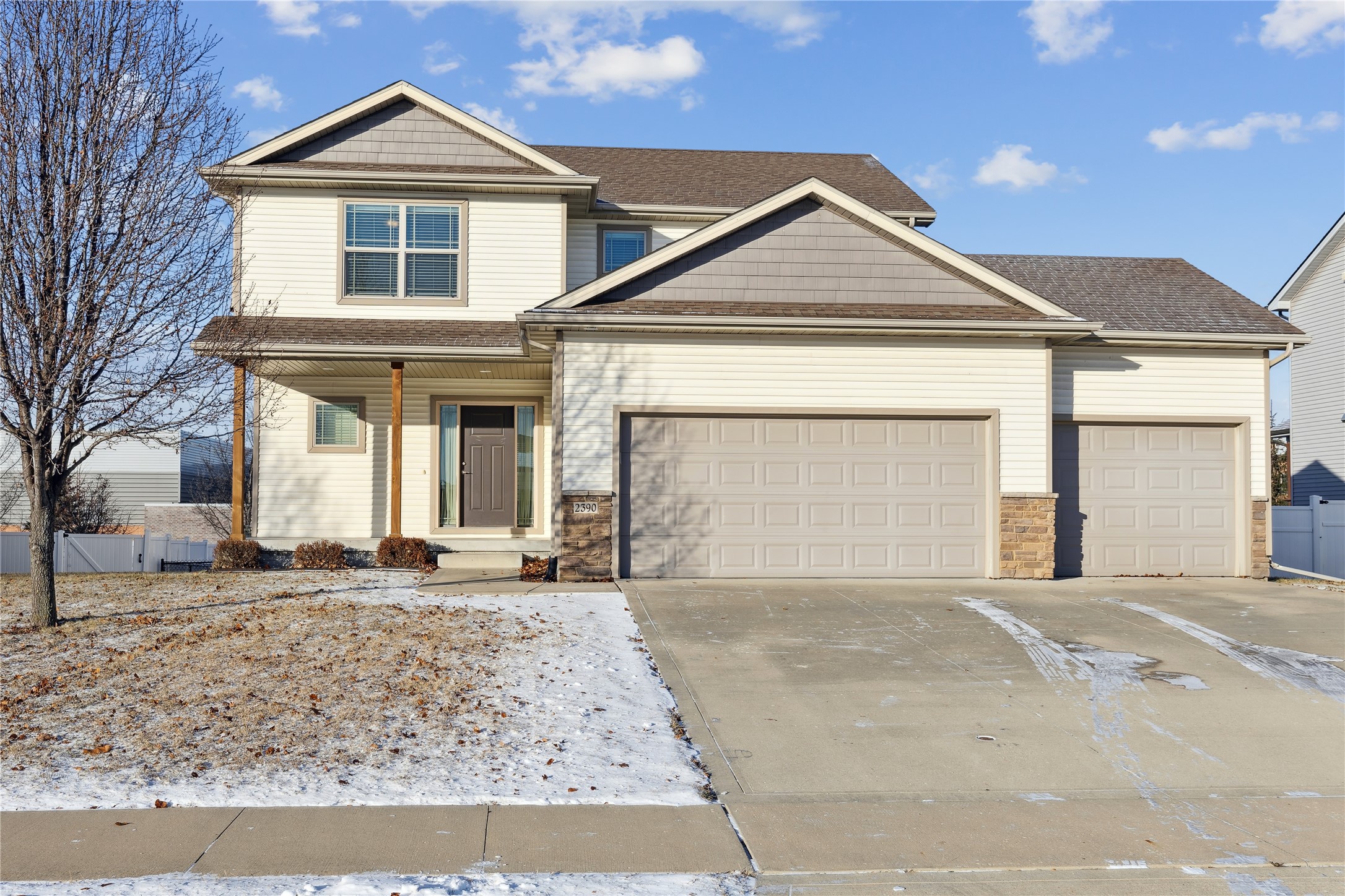 2390 SE Florence Drive, Waukee, Iowa image 1