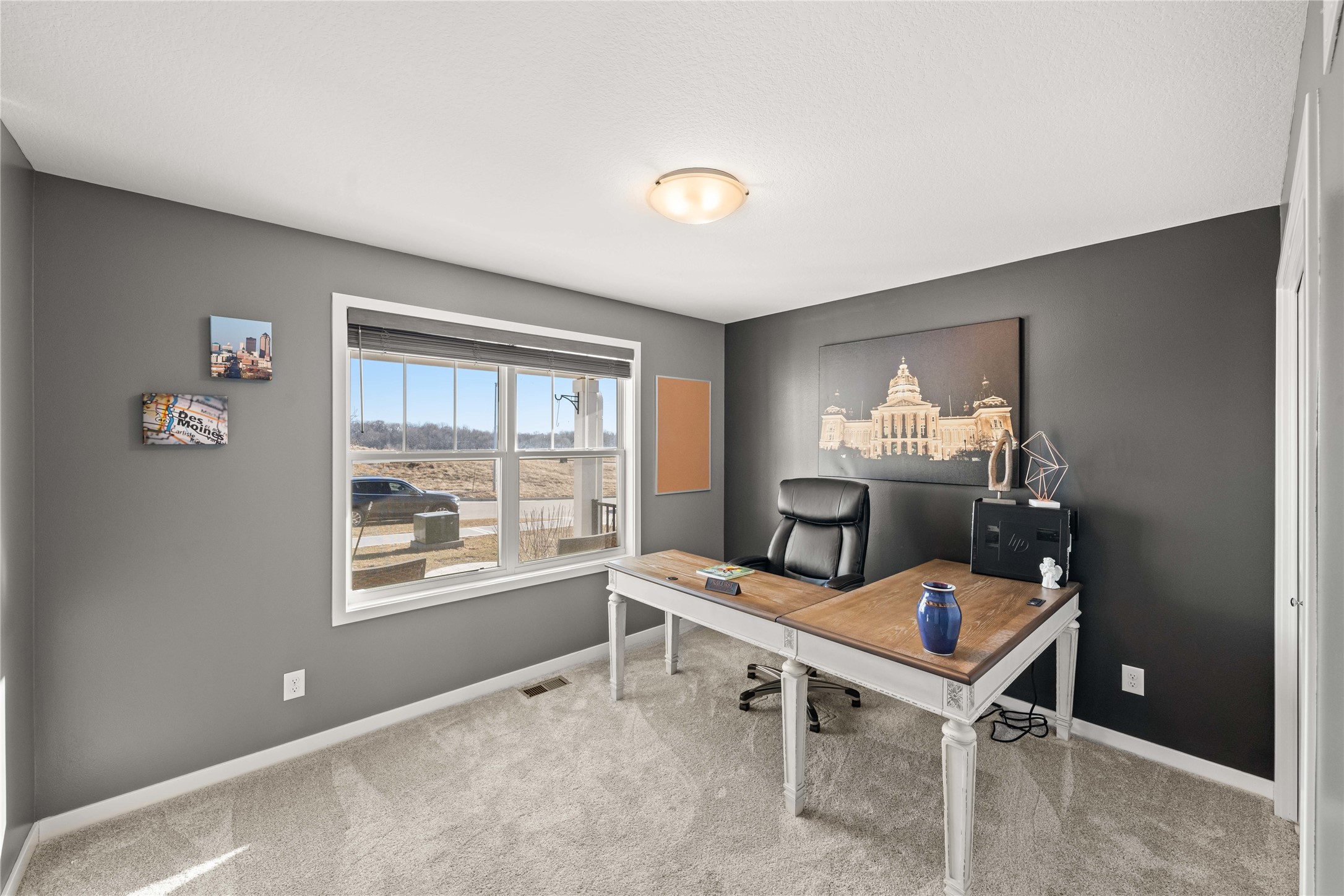 14523 North Valley Drive, Urbandale, Iowa image 15