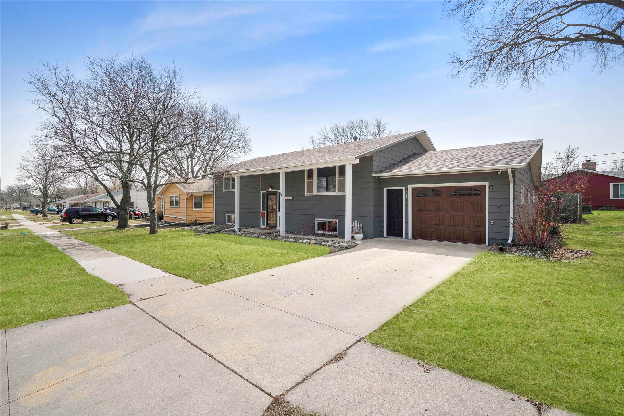 1208 Mary Lane, Webster City, Iowa image 3