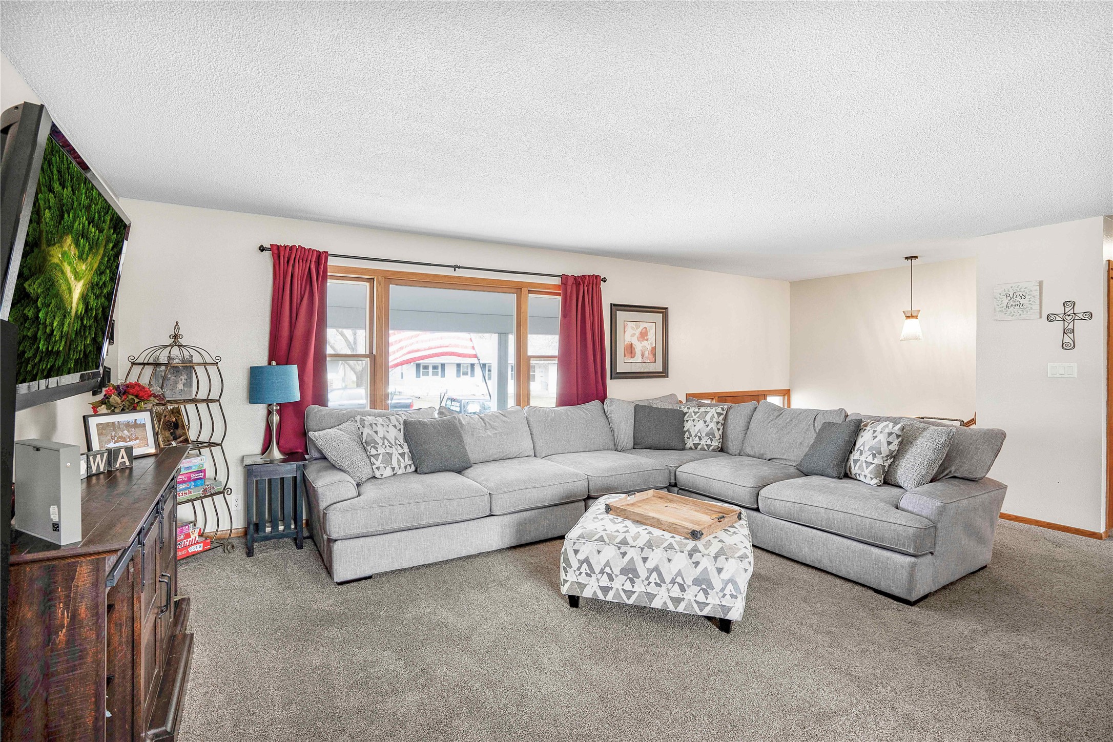 1208 Mary Lane, Webster City, Iowa image 6