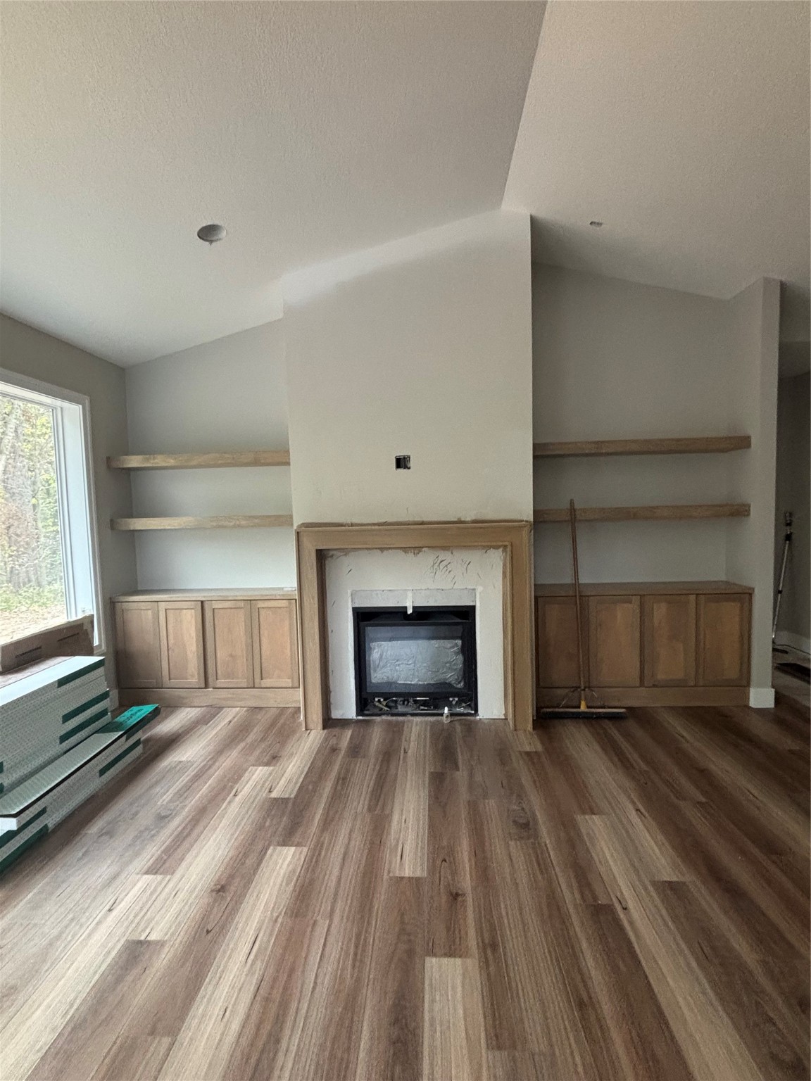 5627 Walnut Ridge Drive