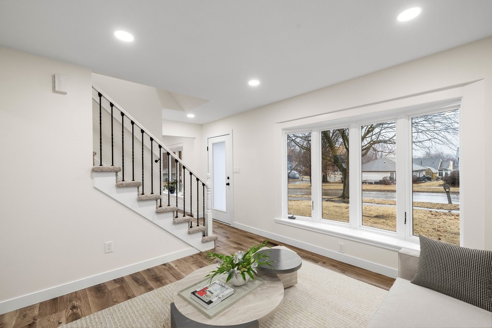 3706 SE 24th Court, Des Moines, Iowa image 2