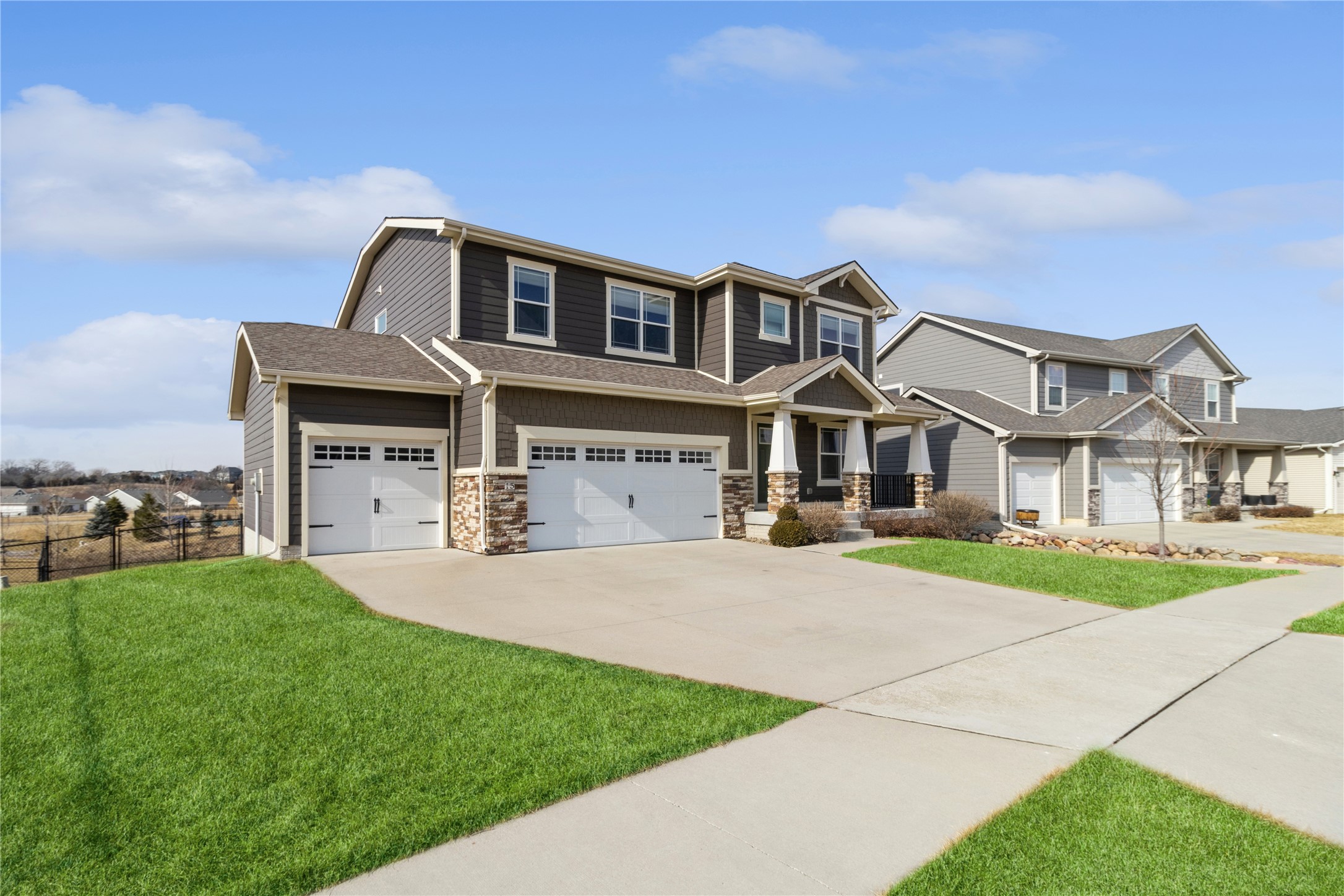 15 SE Pembrooke Lane, Waukee, Iowa image 35