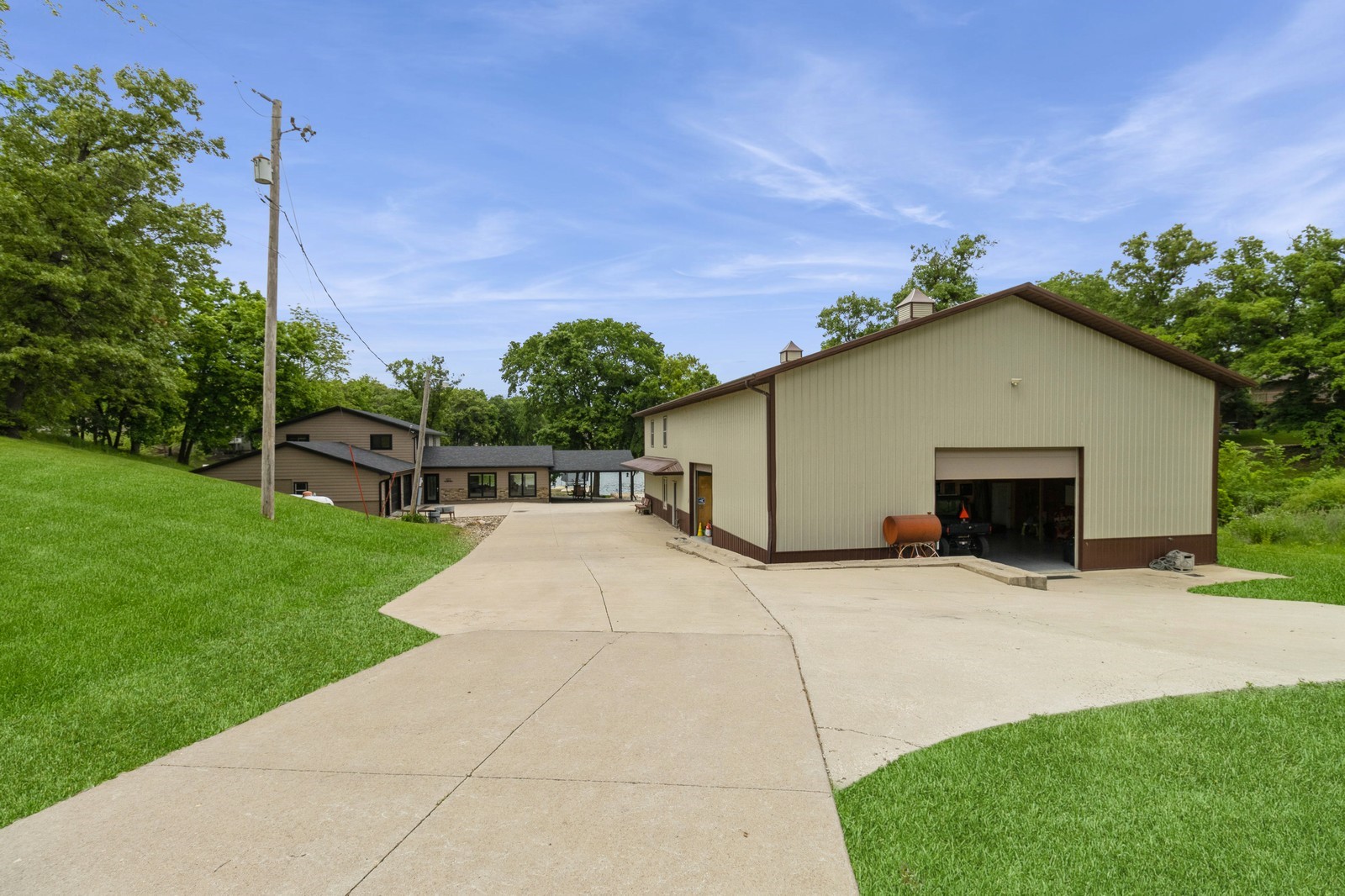 105 S Shore Drive, Montezuma, Iowa image 35