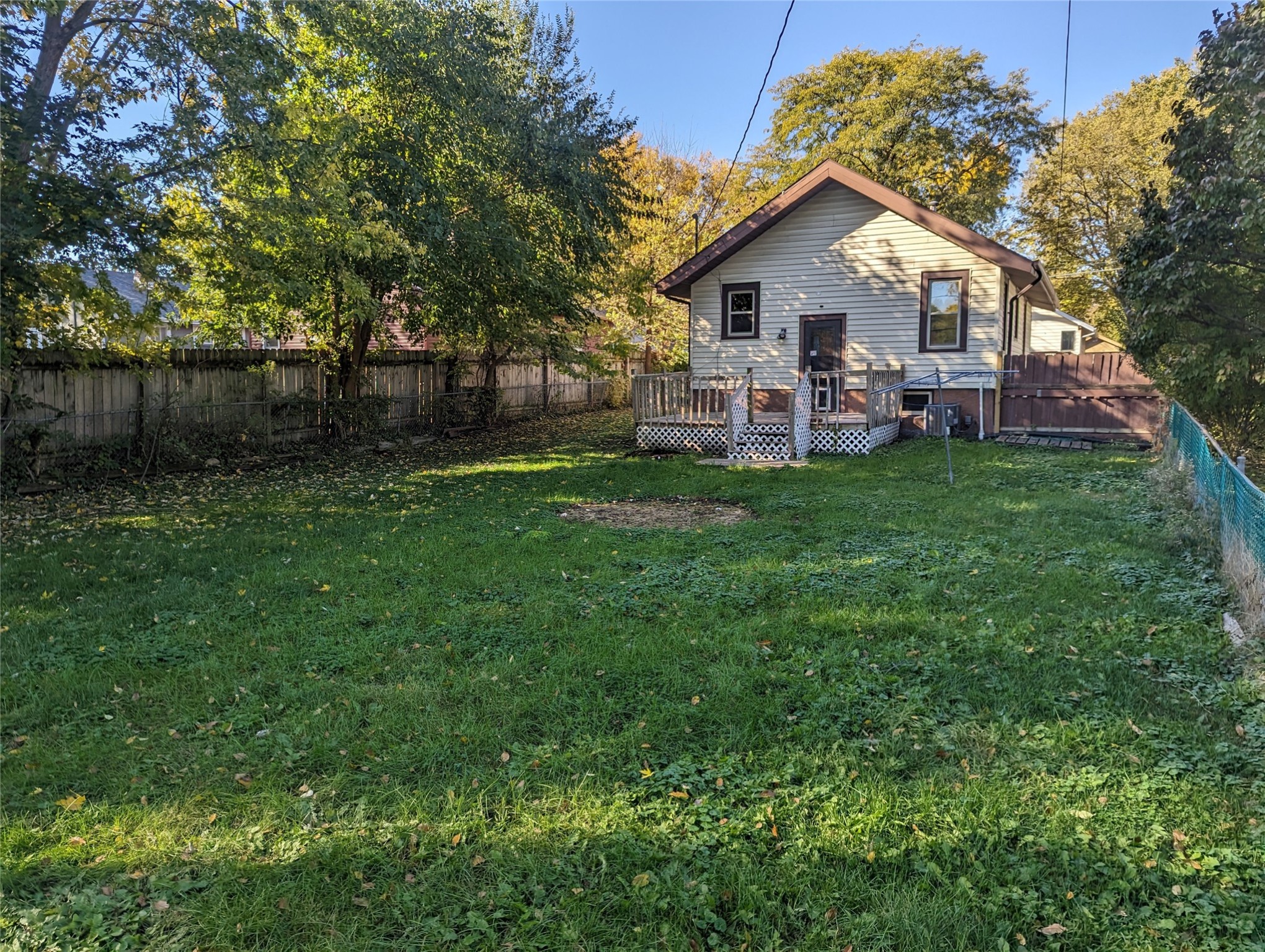 3301 Columbia Street