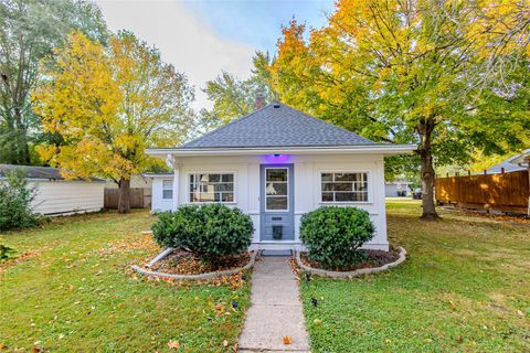 815 Grove Street Adel IA 50003