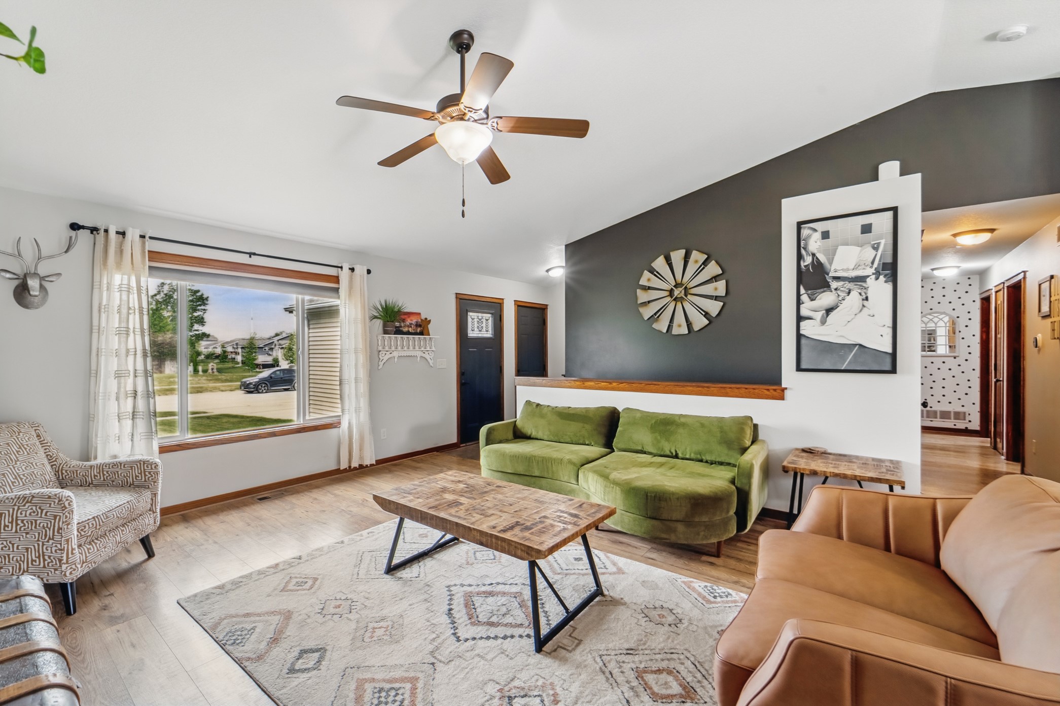 2009 NW Boulder Ridge Lane, Ankeny, Iowa image 3