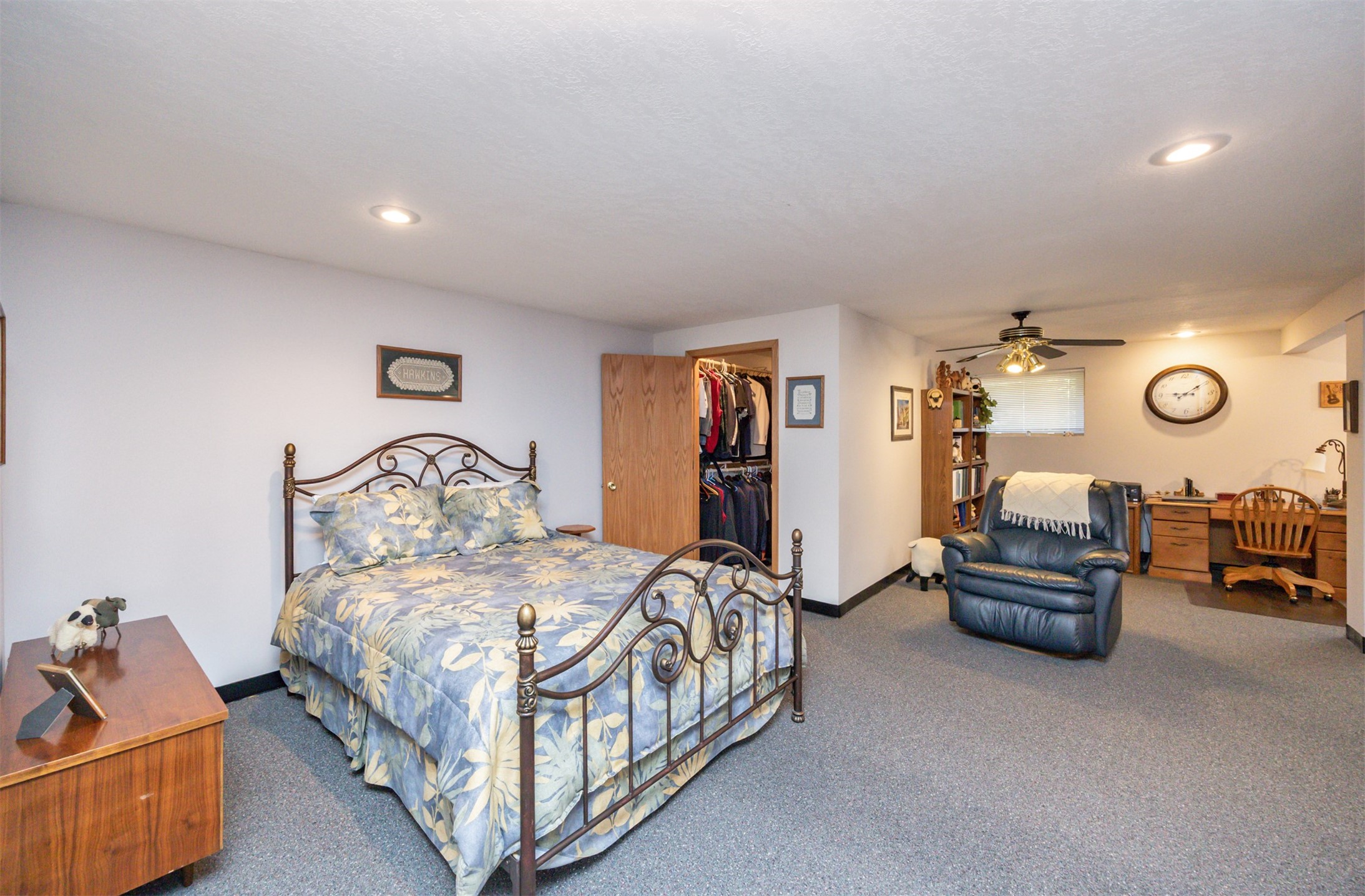 10760 Elmcrest Drive, Clive, Iowa image 27