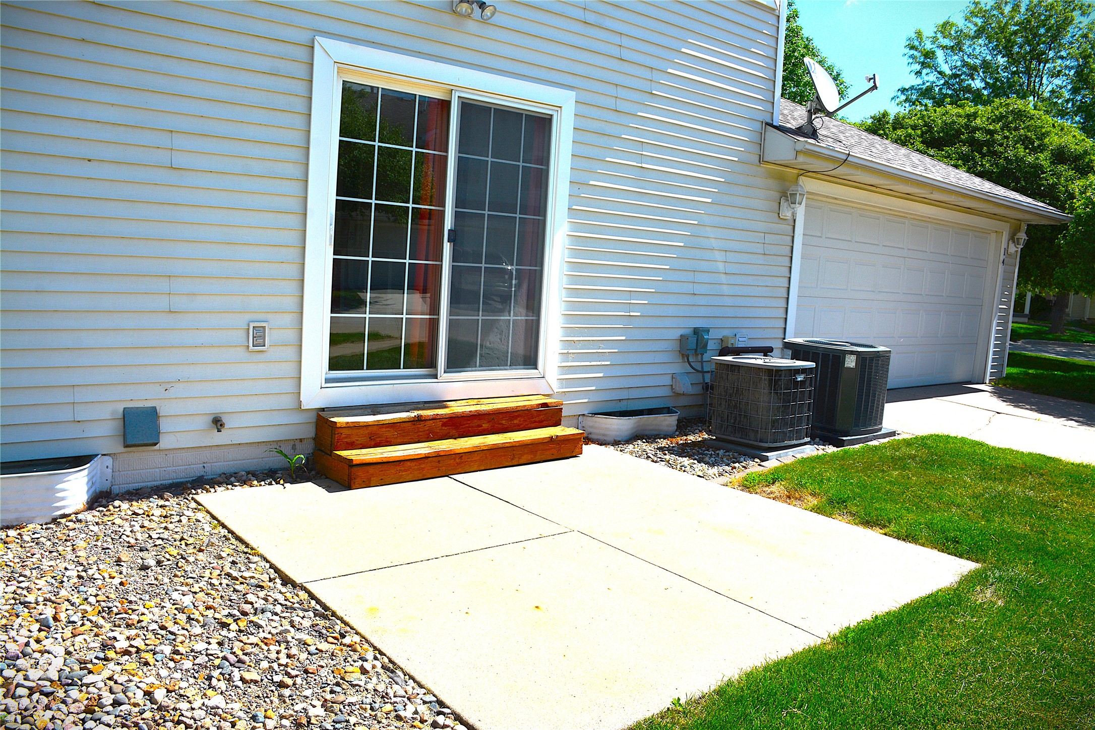 555 SE Laurel Street #14, Waukee, Iowa image 3
