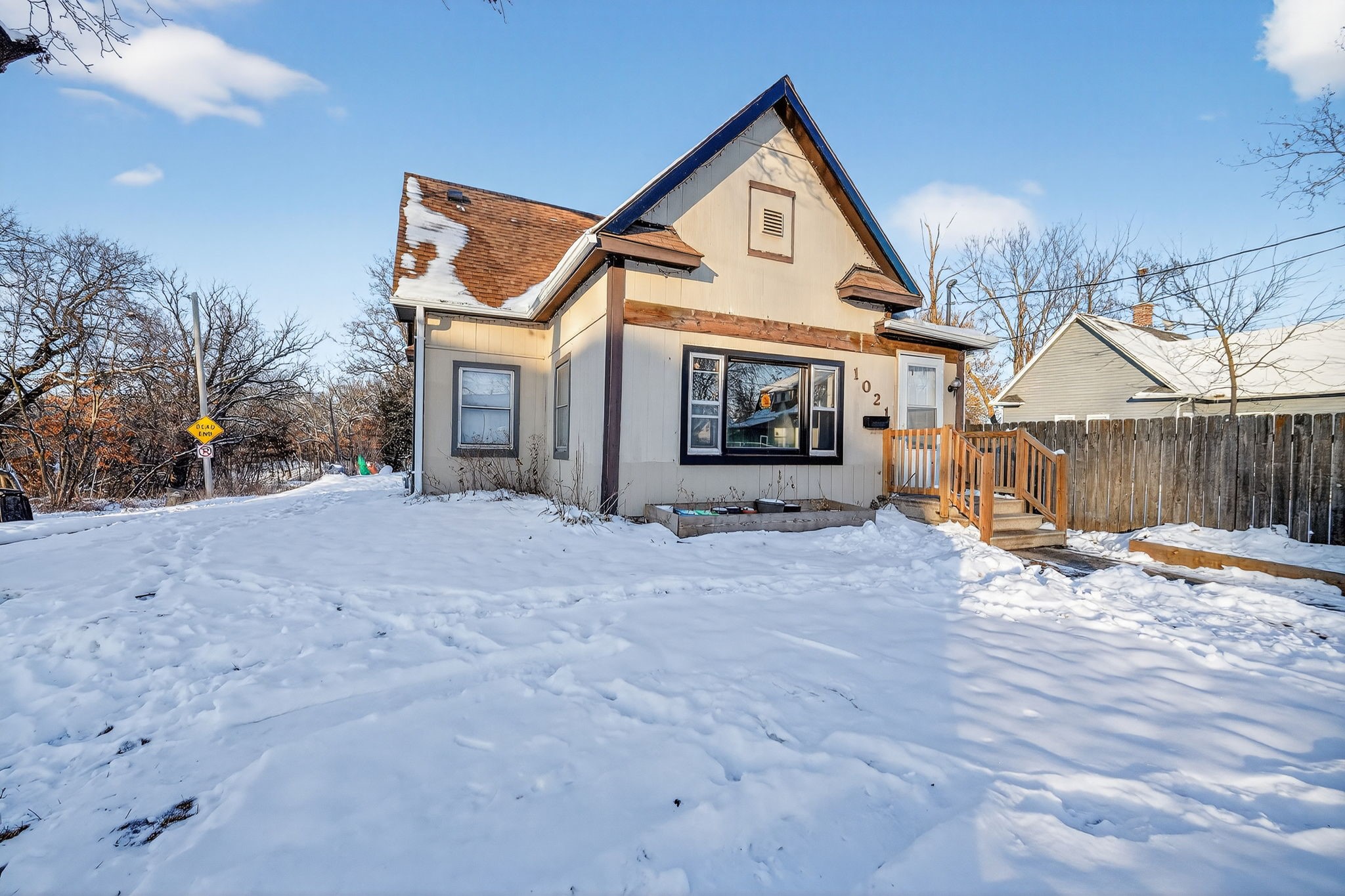 1021 Franklin Avenue